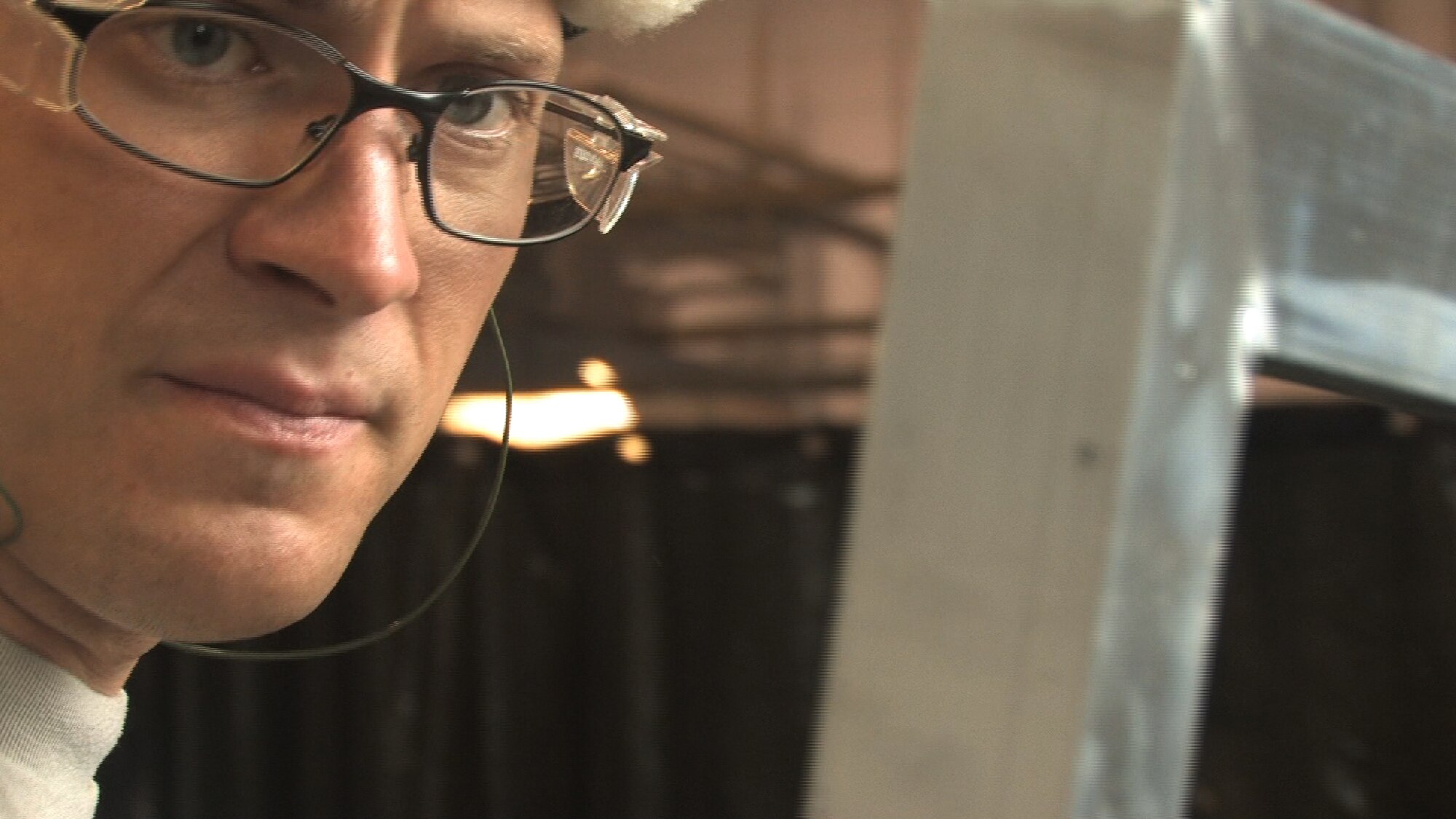 Staff Sgt. David Larva, 934th aircraft metal technologist, welds a Civil engineer gate door while on seasoning training.  Seasoning training gives Reservists who are recent technical school graduates the chance to receive on the job training for up to 90 days. (Air Force Photo/Wendy Cormier) 