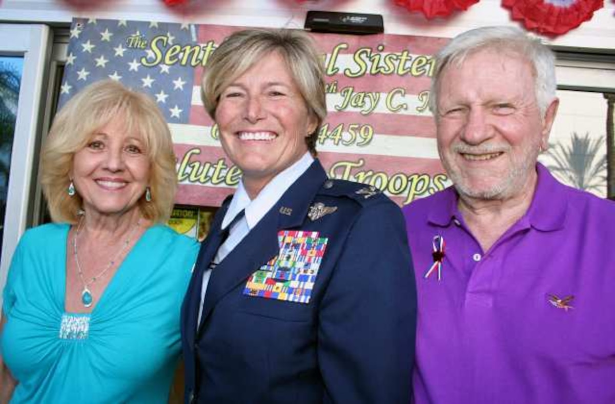 Enjoying the recognition at Glendale Memorial's Cancer Survivor Celebration are, from left, Glendale residents Flo Stafford, Col. Nancy Sumner and cancer survivor Roy Stafford. (Photo by Ruth Sowby) 