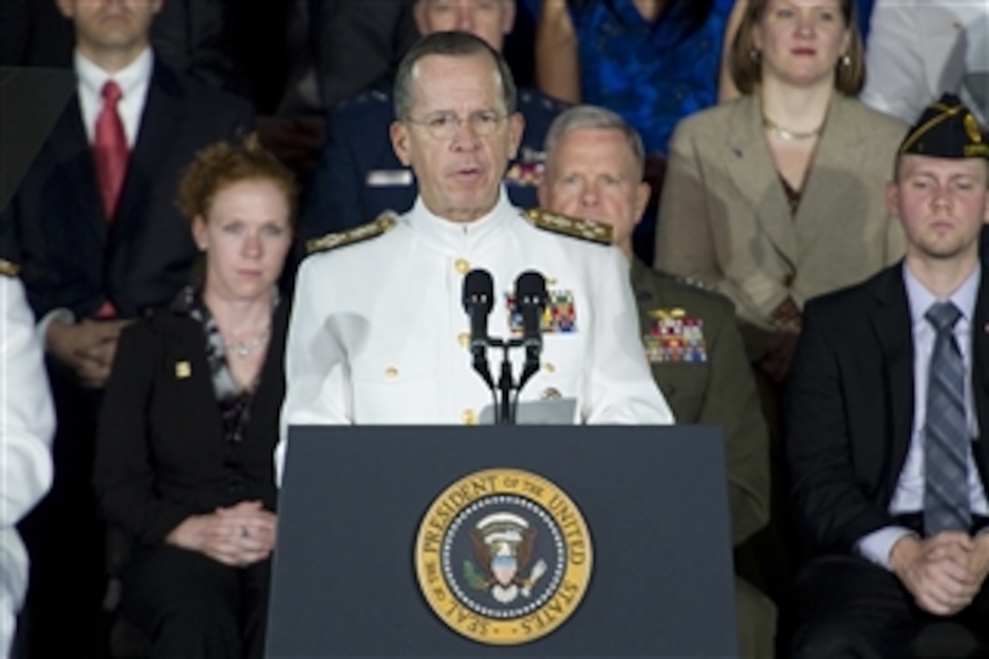 Chairman of the Joint Chiefs of Staff Adm. Mike Mullen introduces President of the United States Barack Obama at the Washington Navy Yard on Aug. 5, 2011.  Obama delivered remarks on the administration's initiative to help America's veterans find employment.  