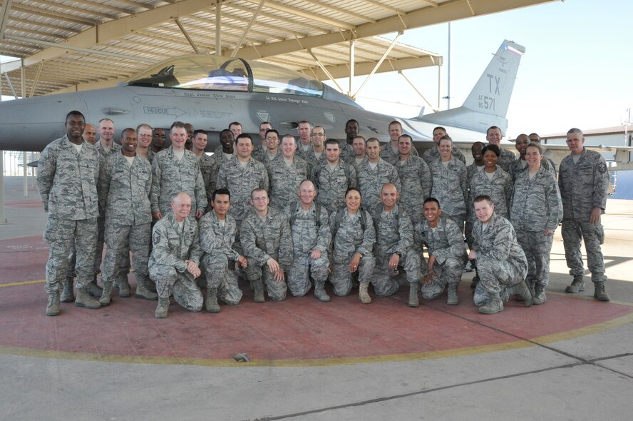 Chaplain candidates spent time visiting 301st Fighter Wing, people and learning about the mission during the 2011 Chaplain Candidacy Program Visit. (U.S. Air Force photo/Staff Sgt Chris Bolen)