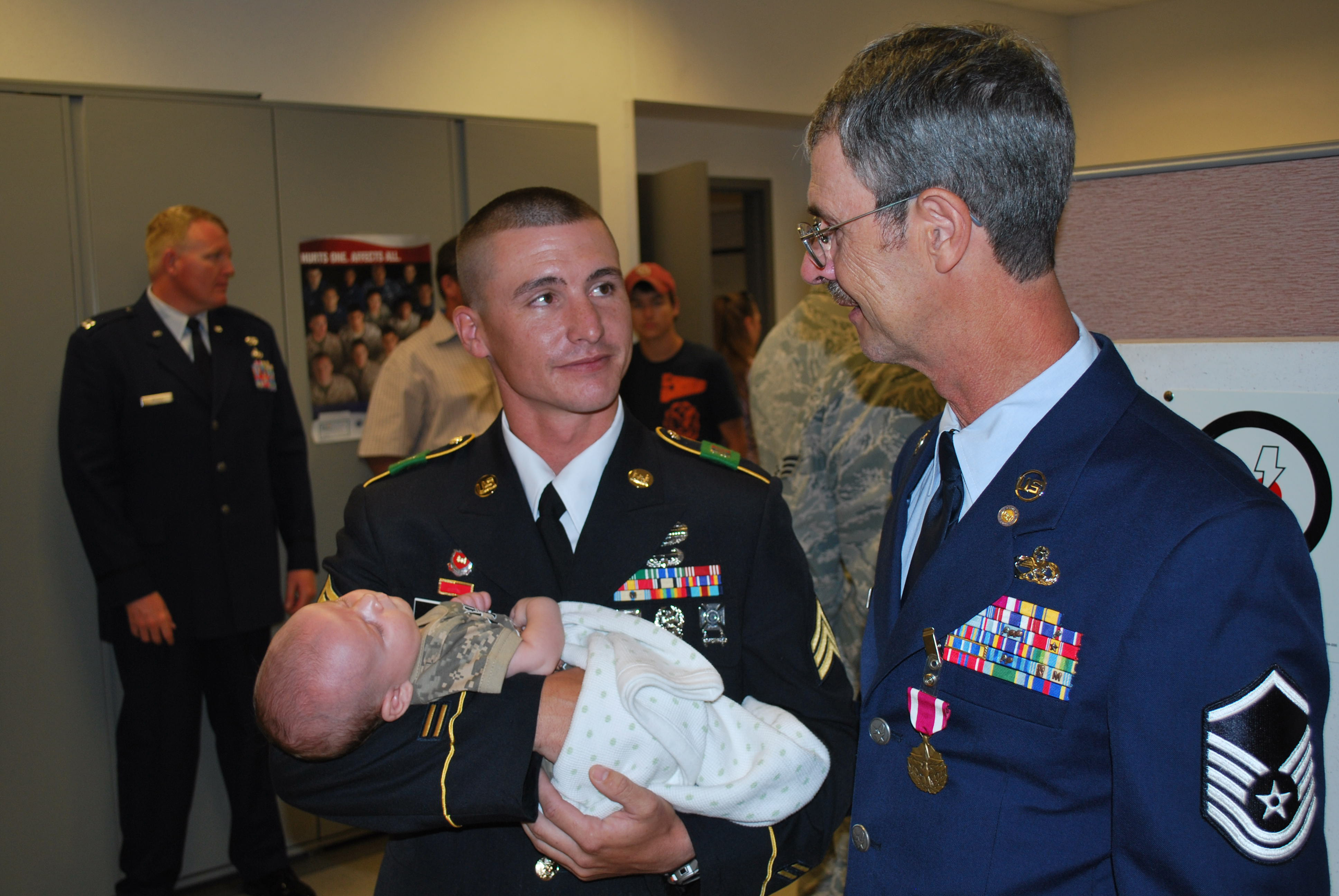 Retirement ceremony had surprise ending > Air Force Reserve Command