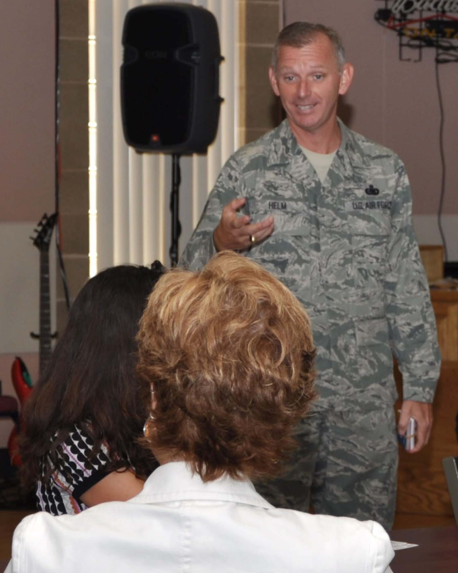 GOODFELLOW AIR FORCE BASE, Texas- Chief Master Sgt. Jeffry D. Helm, Senior
Enlisted Advisor for the Commanding General of the Army and Air Force Exchange
Service, speaks to more than a dozen Team Goodfellow spouses at the Event
Center Aug. 11. Topics of discussion included expanding the clothing
selection at the Base Exchange here and offering a wider variety of
restaurants on base.  (U.S. Air Force photo/Airman 1st Class Jessica Keith)