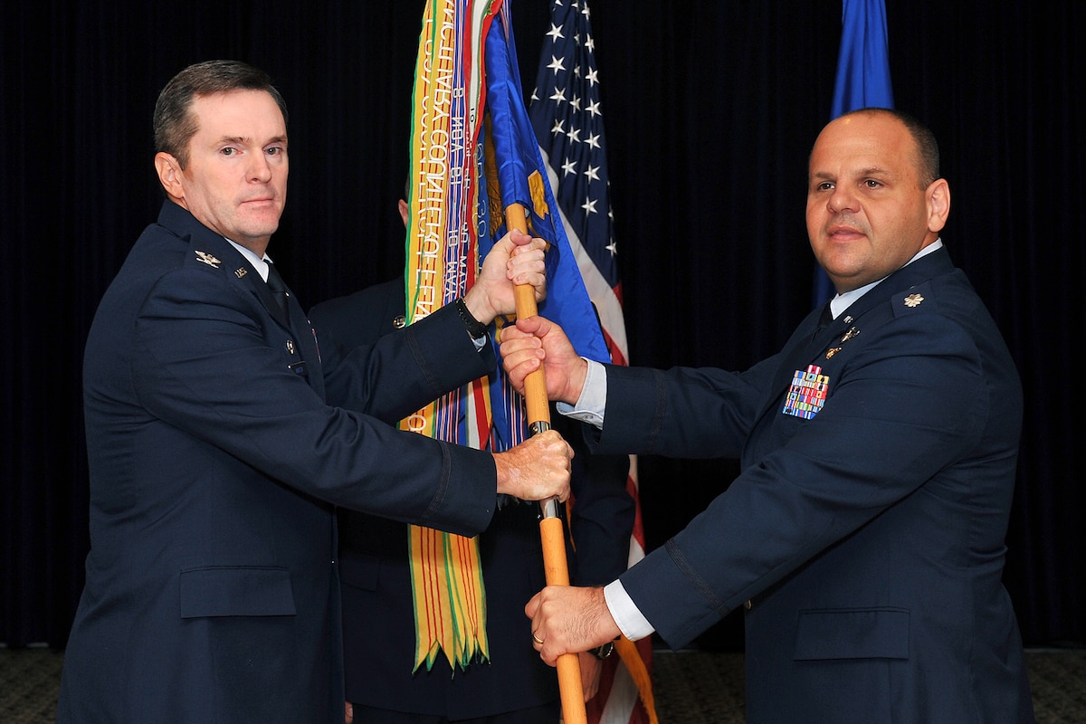 45th Reconnaissance Squadron welcomes new commander > Offutt Air Force ...