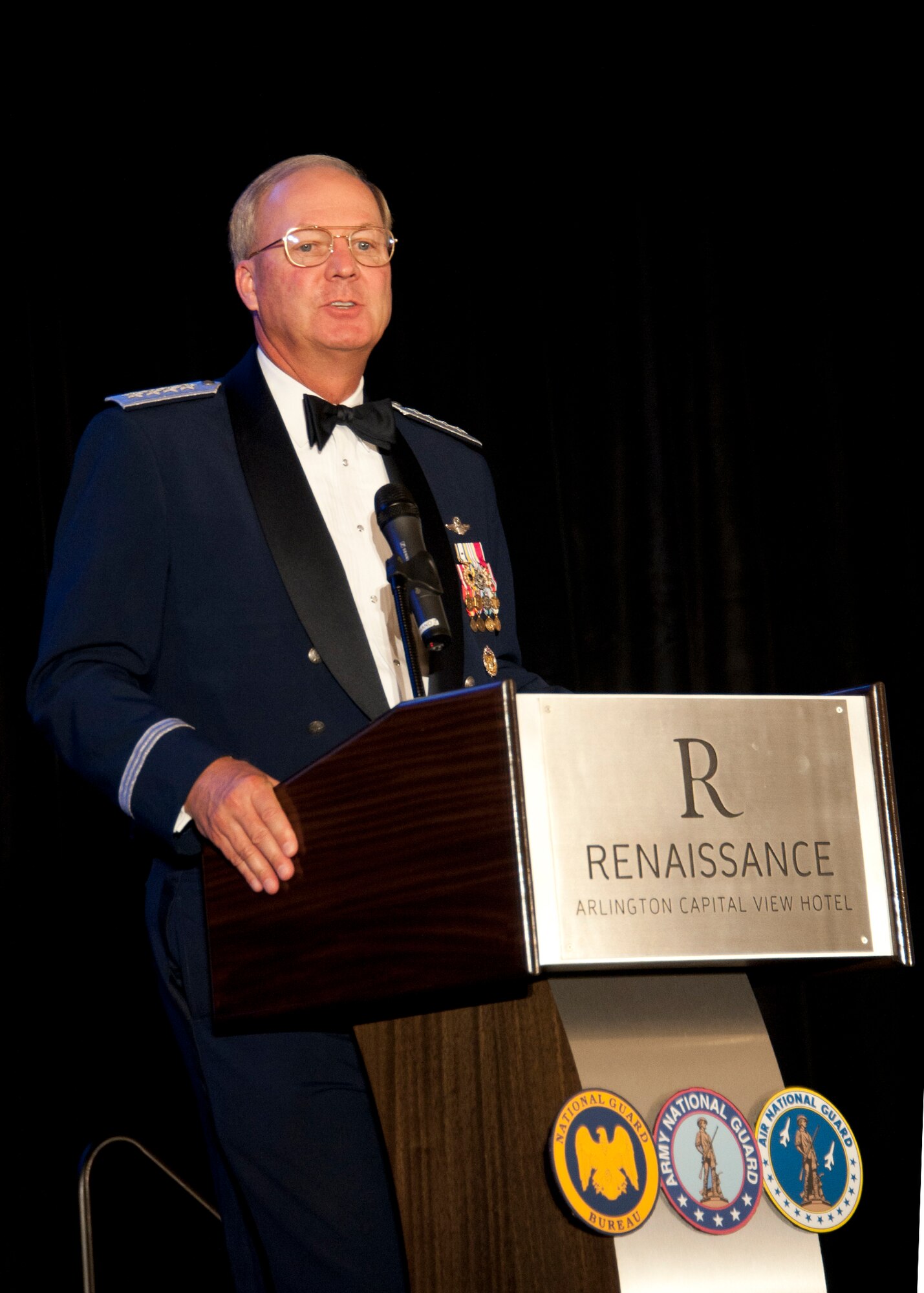 General Craig R. McKinley, Chief, National Guard Bureau, addresses the crowd at the National Soldiers and Airmen of the Year banquet at the Renaissance Arlington Capital View Hotel, Arlington, Virginia. The banquet recognizes those winners for the outstanding work and for the year and for winning the award. (US Air Force photo by MSgt Marvin Preston, 169th FW/PA)