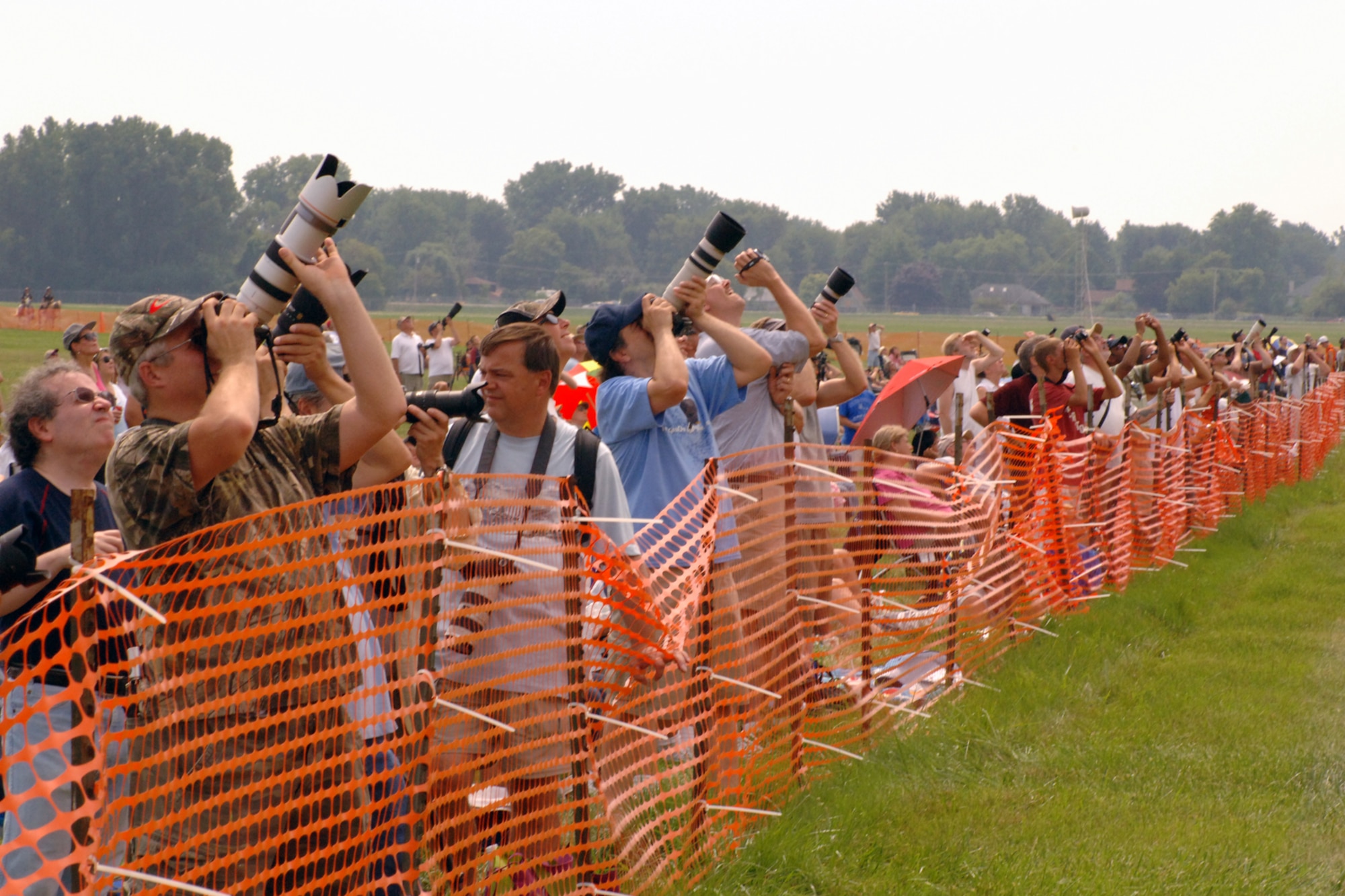 Spectators kept their eyes on the sky through the 2011 Selfridge Air Show and Open House at Selfridge Air National Guard Base, Mich., Aug. 20, 2011. (USAF photo by John S. Swanson)