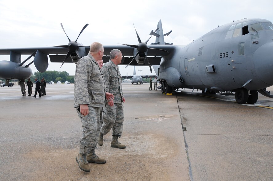 Maj Gen William Etter, Deputy Director Air National Guard and Brig Gen Eric Weller, Commander 193rd Special Operations Wing walk by an EC130J Commando Solo on the flight line at Harrisburg International Airport. General Etter visited the 193rd today and was given a tour of the facilities and aircraft of the 193rd. The 193rd is the home of the EC130-J Commando Solo aircraft and several Air National Guard units at Fort Indiantown Gap, Annville and State College Pennsylvania.