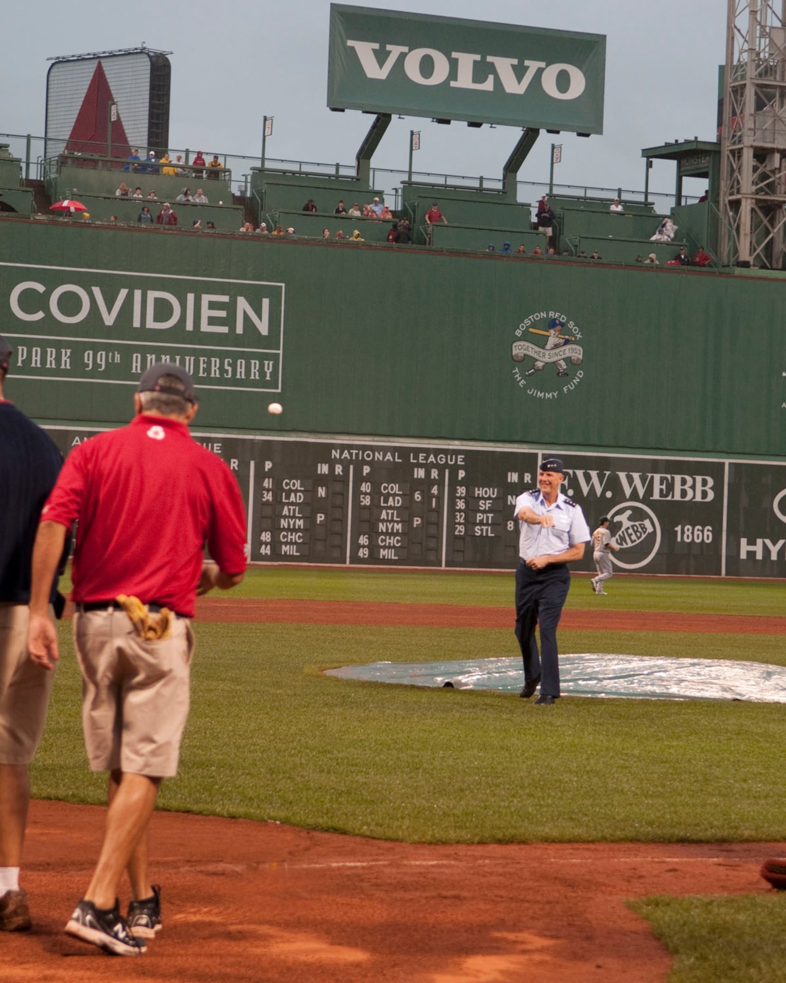 BOSTON - Lt. Gen. Ted Bowlds, Electronic Systems Center commander, throws out the first pitch at Fenway Park before the start of the Boston Red Sox vs. Oakland Athletics night game Aug. 27. General Bowlds is getting ready to retire after more than 36 years in the Air Force, almost four of which were at ESC at Hanscom AFB, Mass.The game was moved from Aug. 28 due to Hurricane Irene. (U.S. Air Force photo)