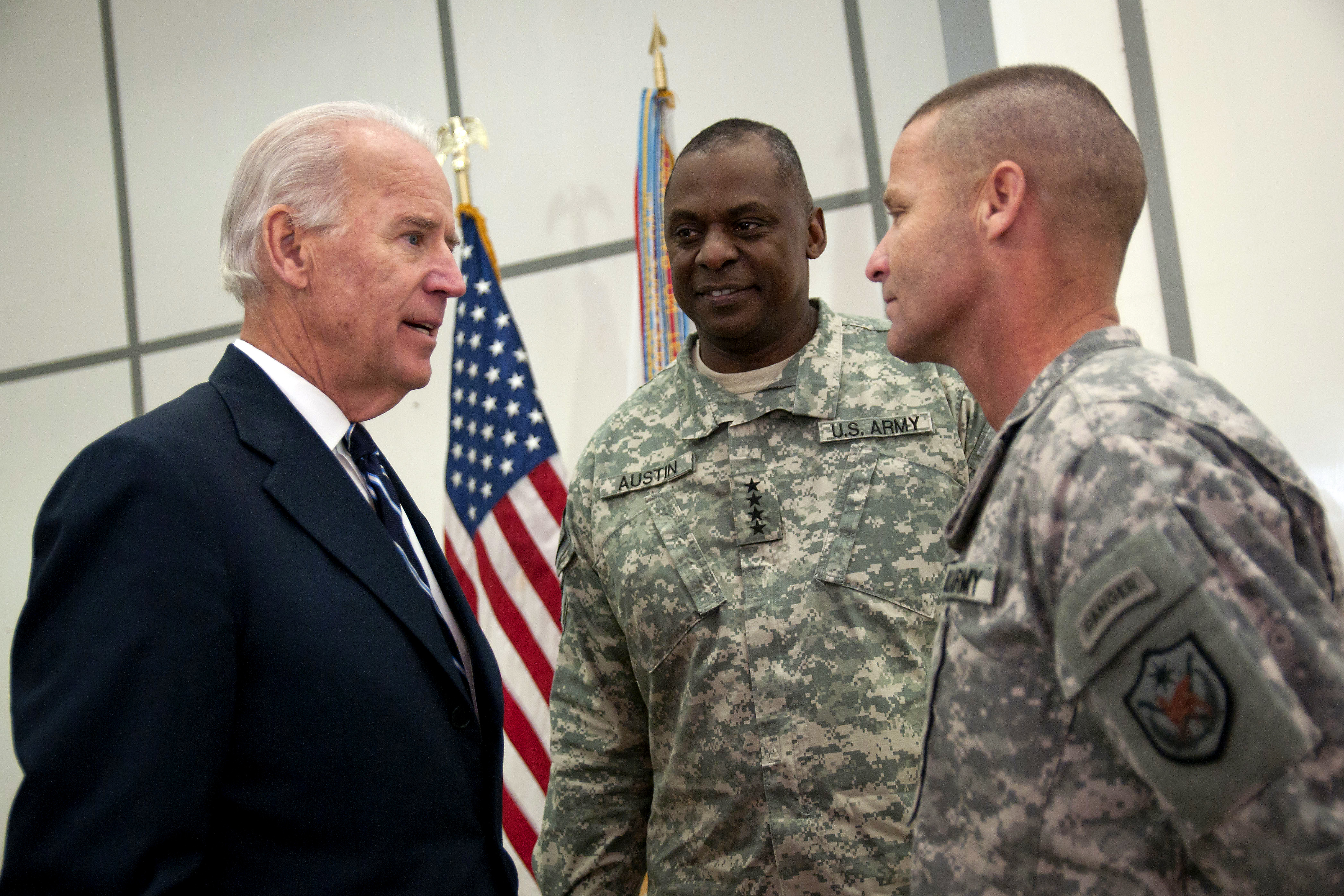 Us Vice President Joe Biden Talks With Us Army Gen Lloyd J Austin