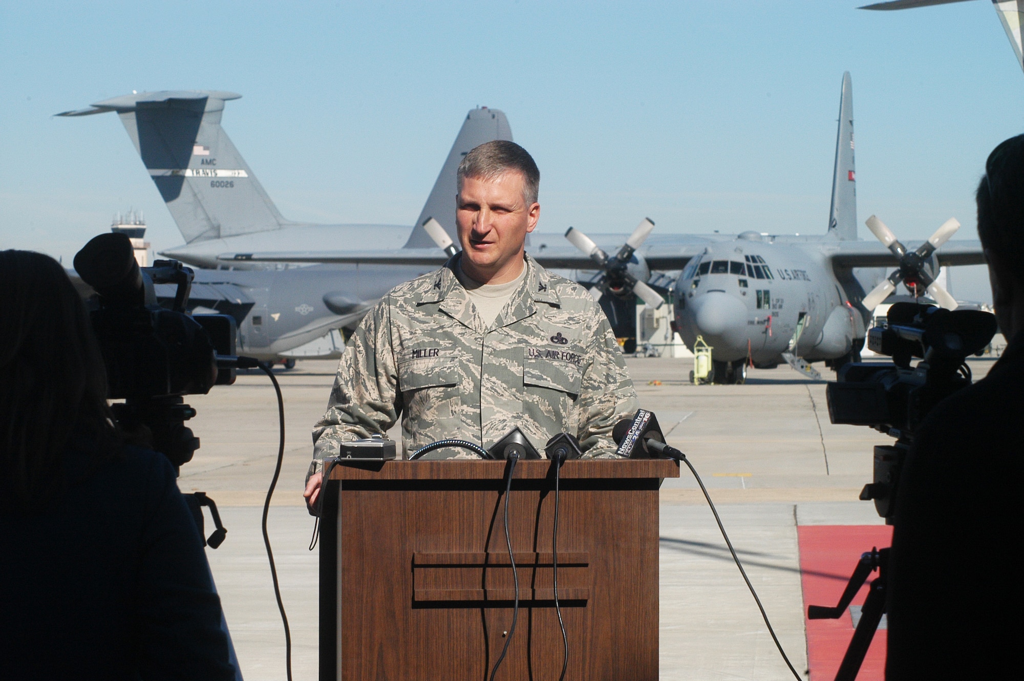 Col. Evan Miller, 402nd MXW commander, holds a press conference to announce that Robins is off the DoD top 40 Worst Installations list for fiscal 2012 for civilian lost production days. Also in attendance was Tom Scott, Lt. Col. (Dr.) Patrick Whitney, Bell Best, Ray Fisher, Maurice Zamitt, and Roger Hayes. (U. S. Air Force photo by Sue Sapp)