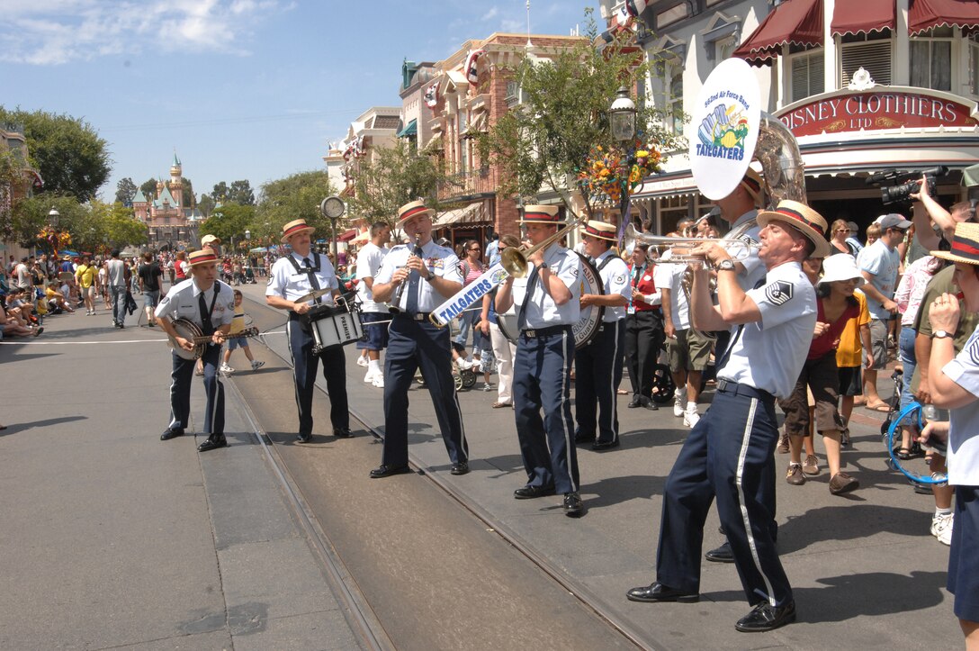 The Dixieland Tailgaters take to the streets of Disneyand to entertain the crowds. July 2009