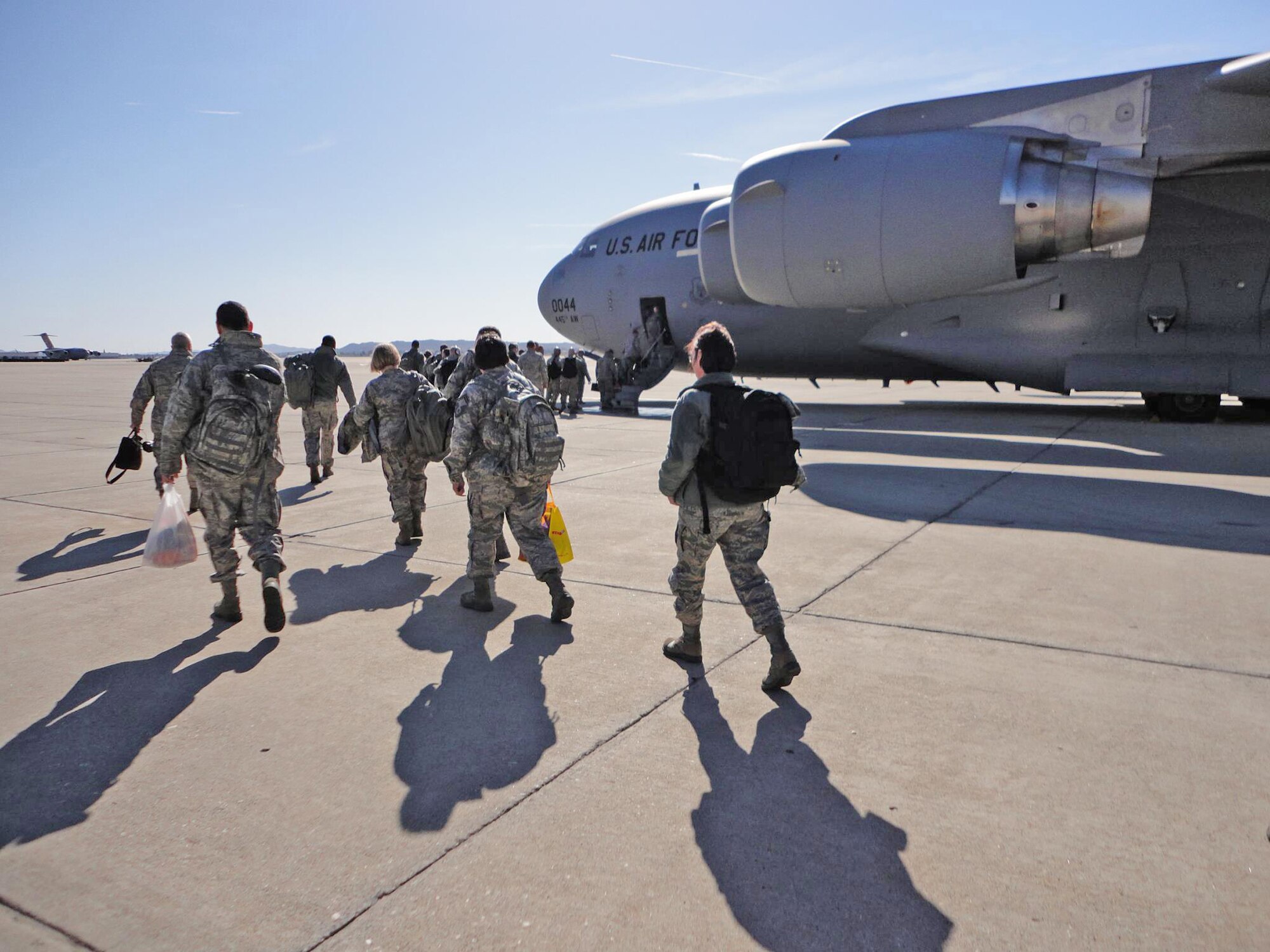 WRIGHT-PATTERSON AIR FORCE BASE, Ohio - Forty one exercise evaluation team members from the 445th Airlift Wing flew to March Air Reserve Base, Calif., Dec. 2 to participate in a two-day EET seminar with their counterparts from the 452nd Air Mobility Wing from March ARB. The group flew out on one of the wing's C-17 Globemaster III. (U.S. Air Force photo/Tim Reuber)