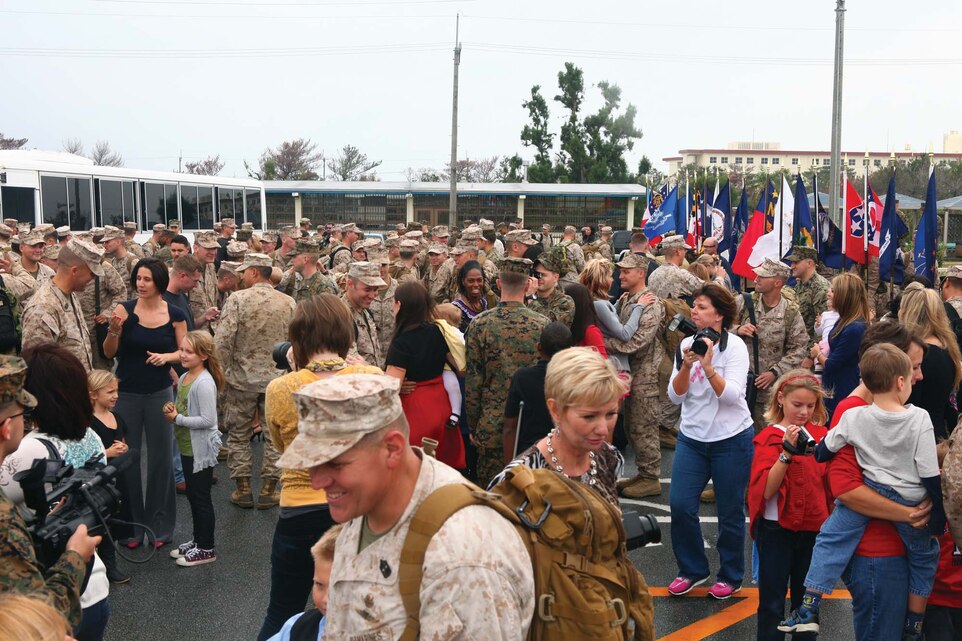 Recon Marines return from Afghanistan > Marine Corps Installations ...