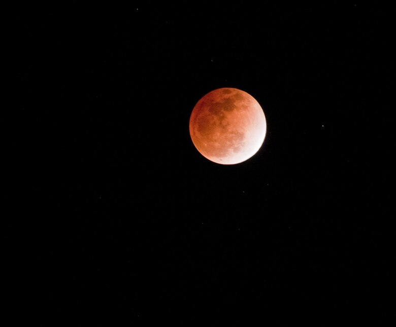 Moon Turns Red During Total Lunar Eclipse Pacific Air Forces Article Display