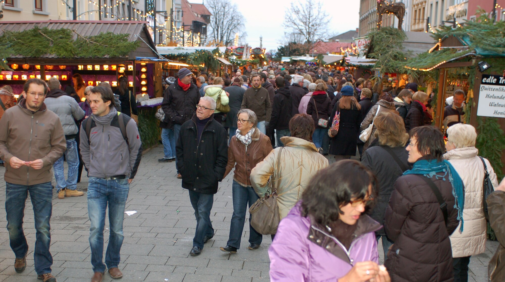 KONSTANZ, Germany -- A popular Christmas market of Germany’s Lake Constance region can be found in the city of Konstanz. The market spreads out from the historic old city to the harbor and onto a Christmas-market boat. About 400,000 visitors come to the Konstanz Weihnachtsmarkt annually. More than 130 vendors from Germany sell art and handcrafted items, including glass ornaments, jewelry, wooden gifts, hats, books and much more. The Konstanz market is open now through Dec. 22 11 a.m. - 8 p.m. Sunday through Thursday and 11 a.m. - 9:30 p.m. Friday and Saturday.  Konstanz is a tourist town and university city located on the Swiss border. The city offers shopping areas, an old-town area and harbor. Lake Constance is the largest lake in Germany with a surface area of 536 square kilometers.   (U.S. Air Force photo/Iris Reiff)