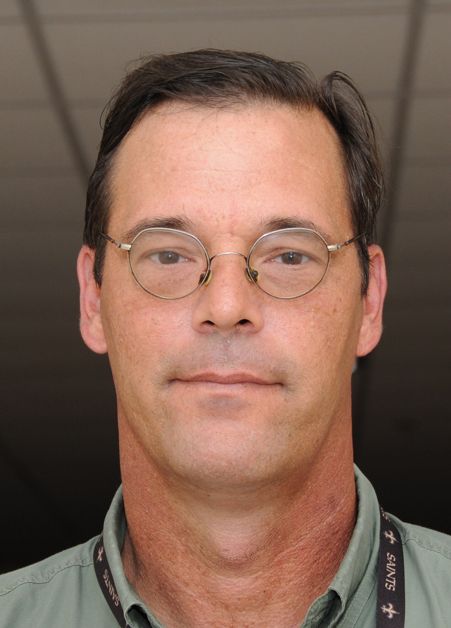 Dan Ransom, 81st Medical Group, Keesler Air Force Base, Miss., is Keesler’s recovery care coordinator.  Ransom assumed his duties in 2009 after retiring from the Air Force with 26 years of service.  His background as a military training leader and in professional military education gave him the management skills that prepared him for the job.  (U.S. Air Force photo by Kemberly Groue)