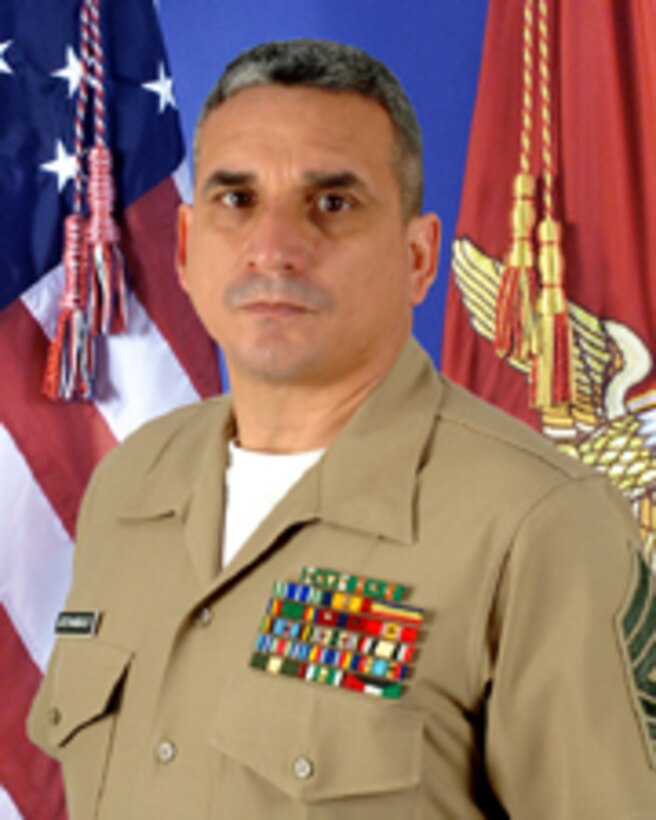 SGTMAJARCH1lores