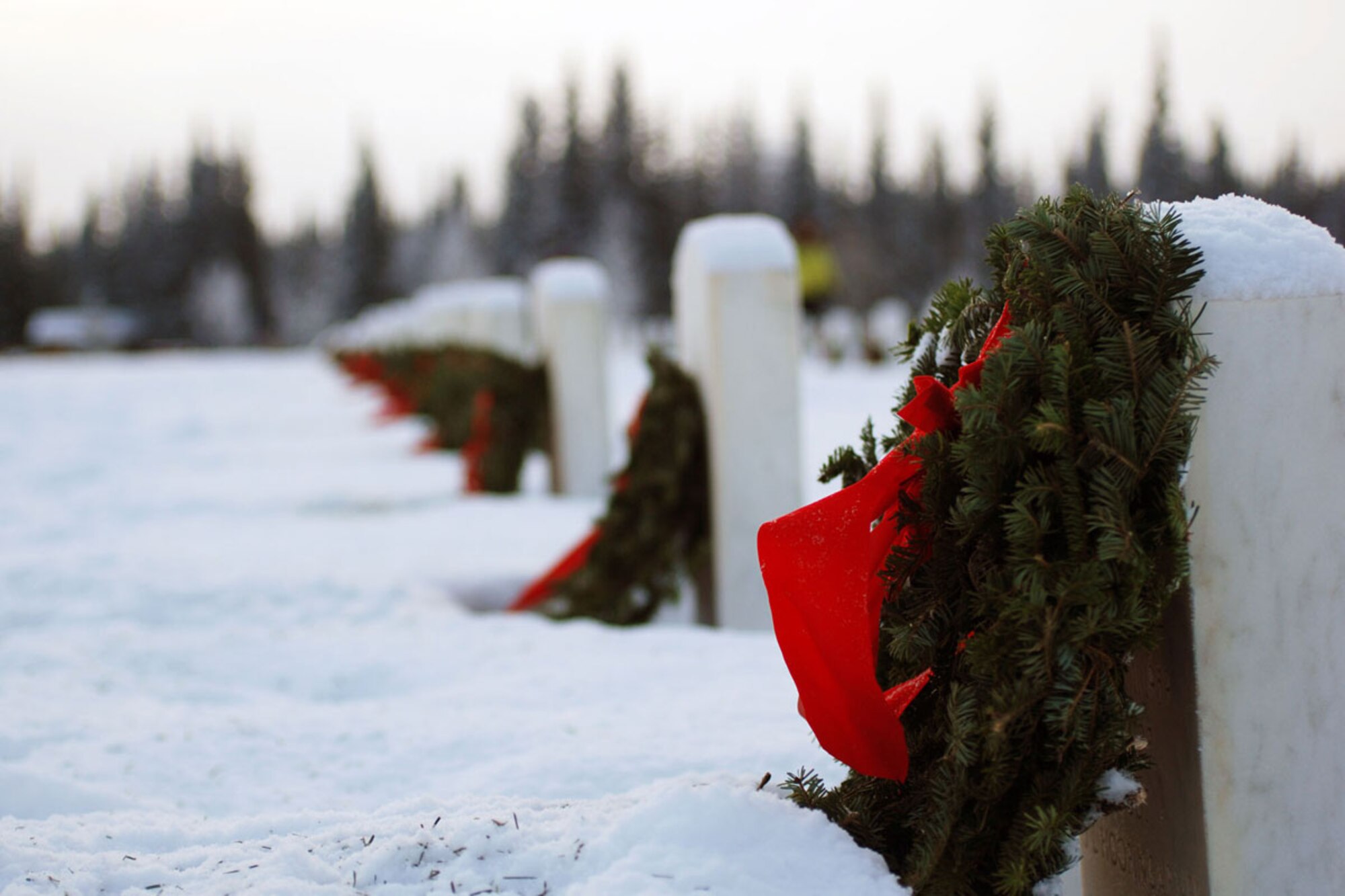 Wreaths adorn the headstones of Fort Richardson National Cemetery Dec. 10 during the local observance of “Wreaths Across America,” a nationwide program honoring
fallen veterans each holiday season. (U.S. Army photo/Staff Sgt. Matthew E. Winstead/U.S. Army Alaska Public Affairs)