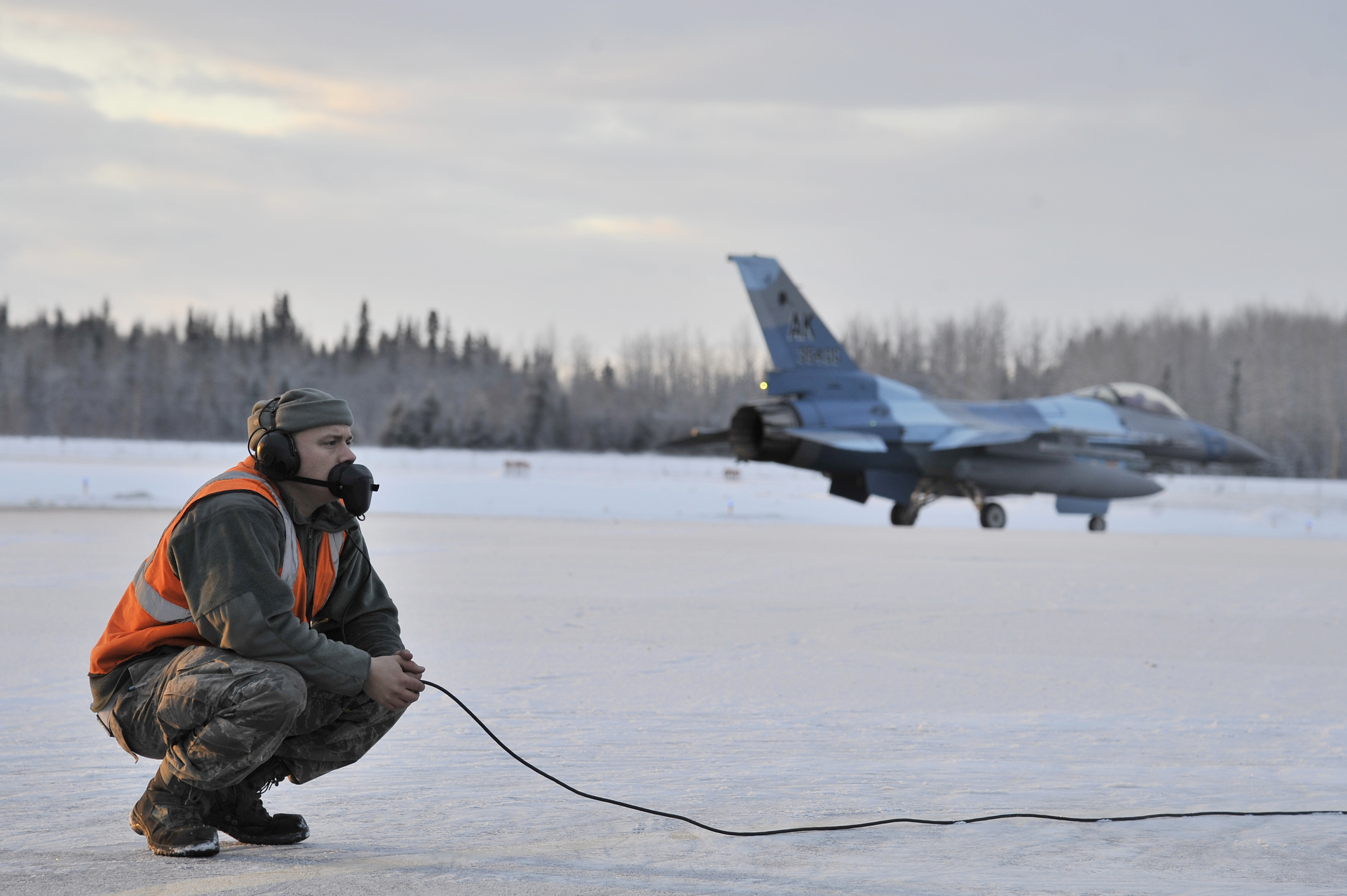 354 Aircraft Maintenance Squadron keeps Eielson flying > Eielson Air Force Base > Display
