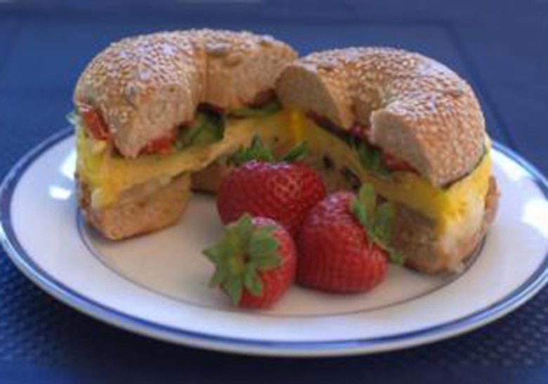 Consolidated Club open for breakfast > Dobbins Air Reserve Base