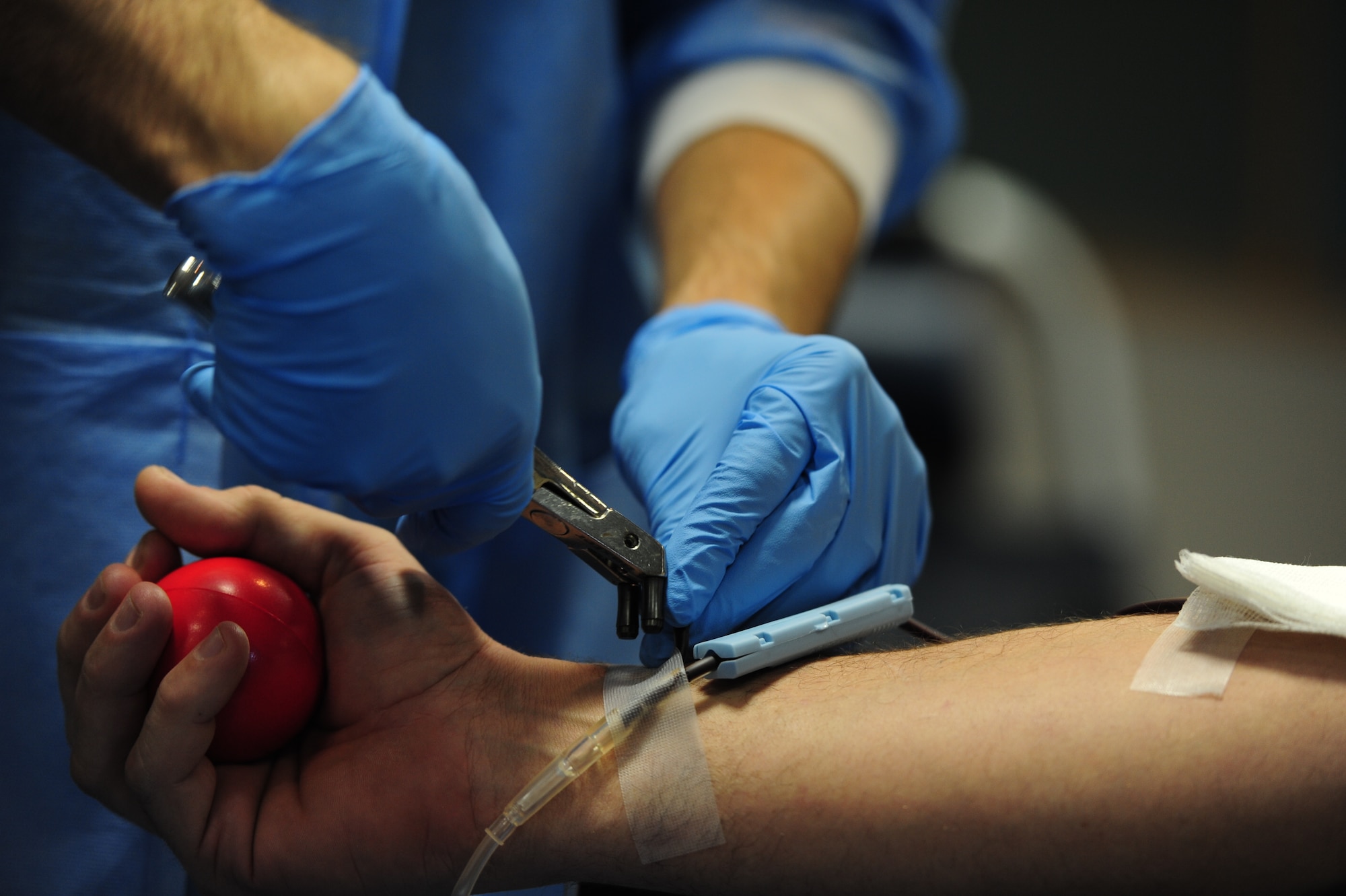WHITEMAN AIR FORCE BASE, Mo. – A medical laboratory technician from the Fort Leonard Wood Blood Donor Center takes blood from a donor during a blood drive at the community activity center as part of the Armed Services Blood Program Dec. 21. The mission of the ASBP is provide quality blood services for servicemembers and their families in support of global medical readiness during peacetime, humanitarian, and contingency operations. All donated blood will be given to various military treatment facilities in Iraq and Afghanistan to support Central Command’s blood mission. (U.S. Air Force photo/Senior Airman Nick Wilson)
