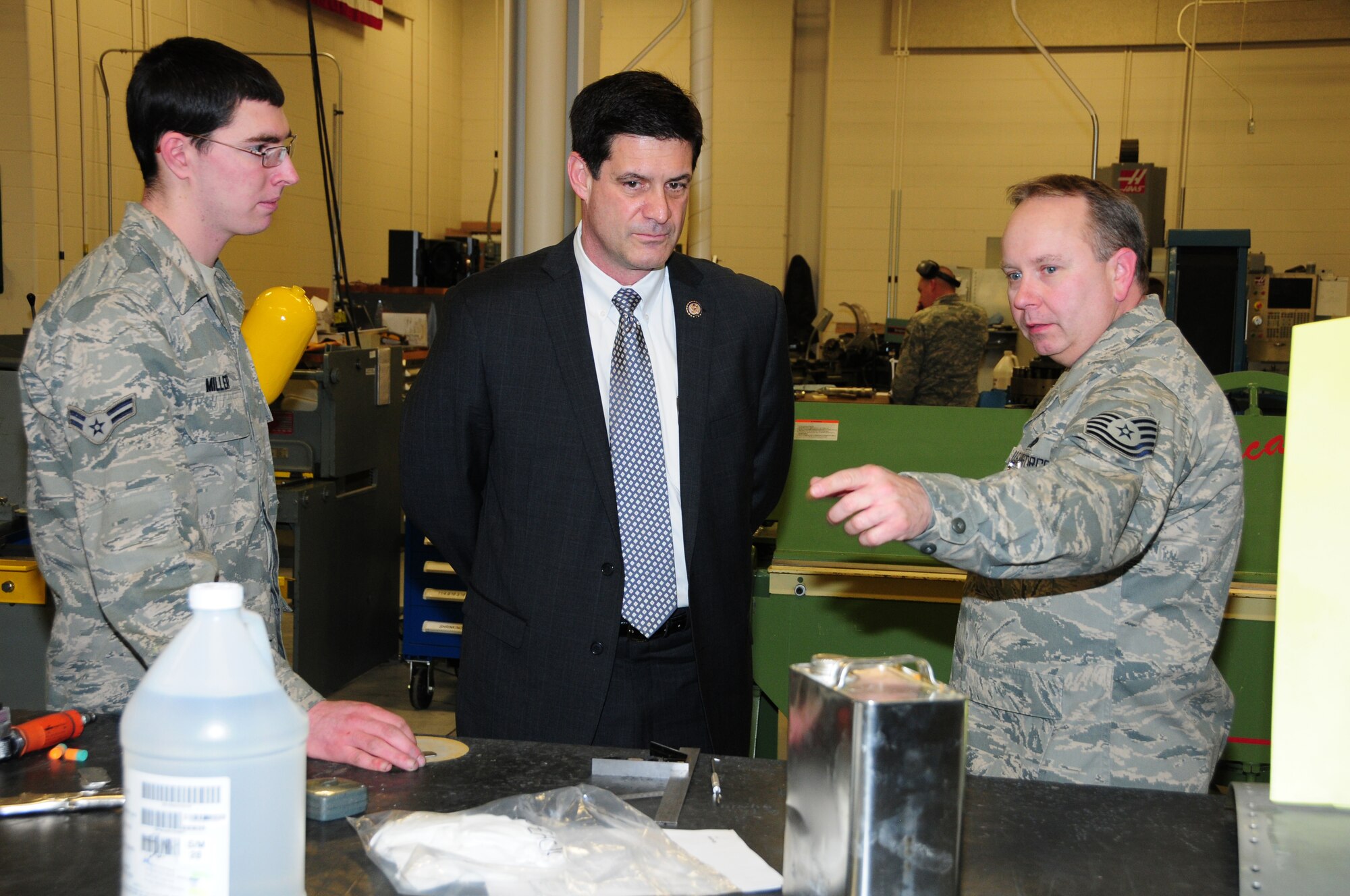 Congressman Cravaack visits with Airman from the 148th Fighter Wing, Maintenance Squadron, sheet metal and fabrication shop located in Duluth, Minn.  Congressman Cravaack is visiting the 148th FW less than one month after being sworn into office.  (U.S. Air Force photo by Master Sgt. Ralph J. Kapustka)  (Released)