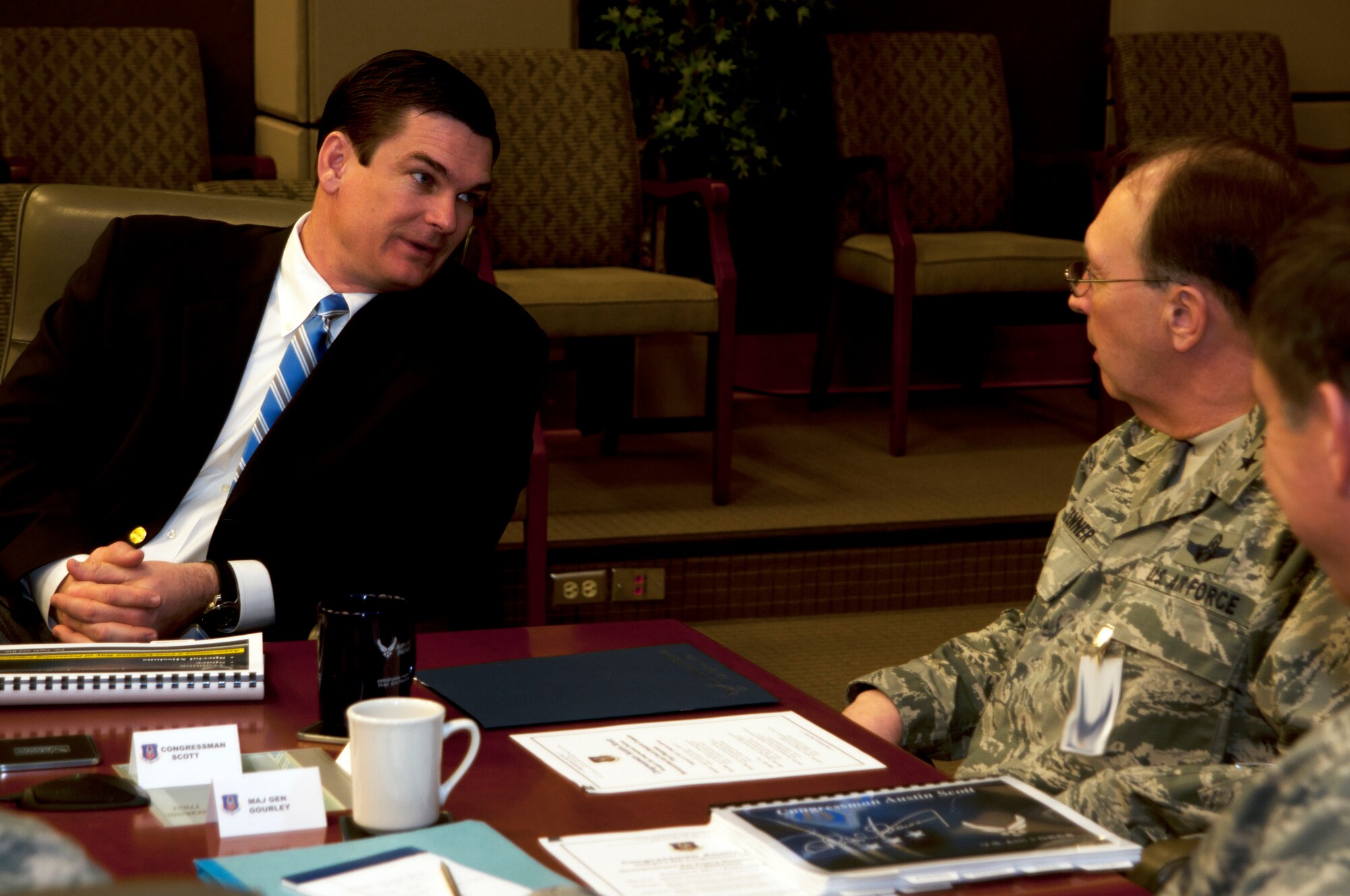 Representative Austin Scott from Georgia's 8th Congressional District, talks with Lt. Gen. Charles E. Stenner, Jr., commander of Air Force Reserve Command during the congressman's AFRC orientation visit Feb. 3, 2011. During his half-day visit the congressman got a strategic perspective of AFRC as well as an overview of personnel, global operations, military construction and modernization programs. (U.S. Air Force photo/Staff Sgt Alexy Saltekoff)