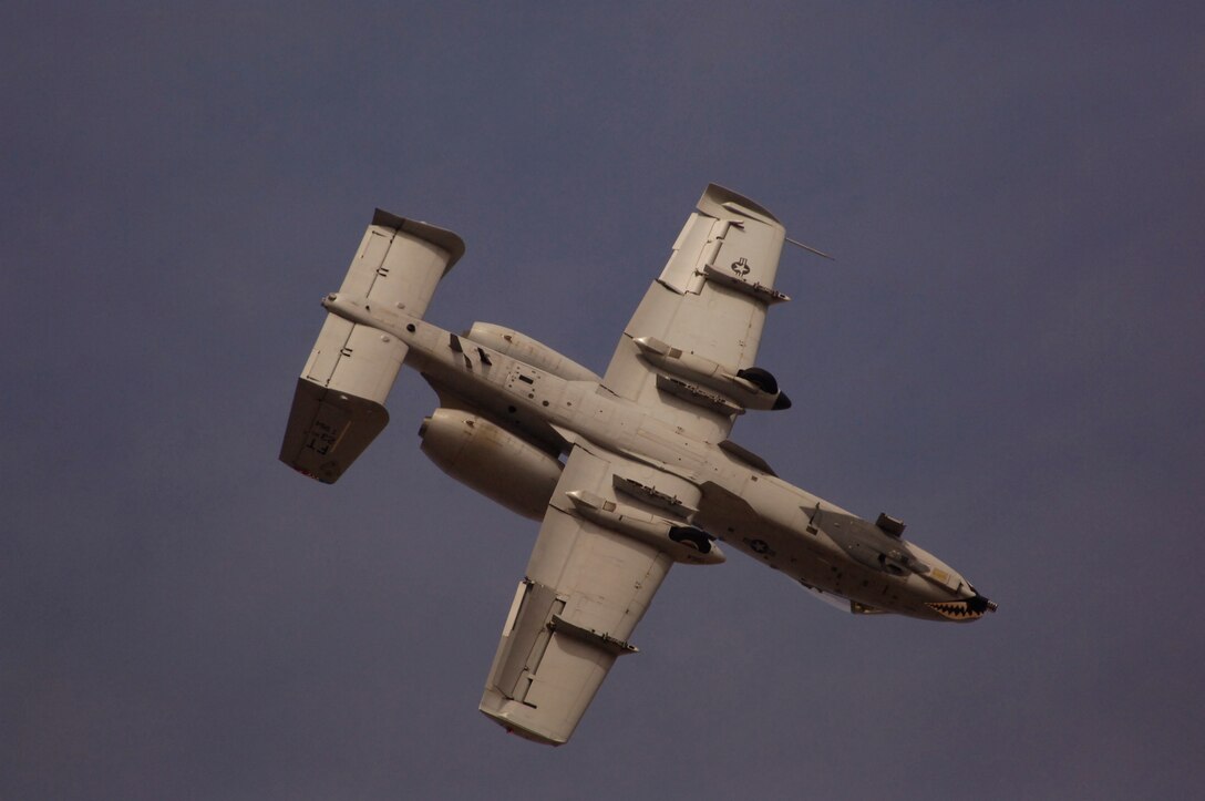 LANGLEY AIR FORCE BASE, Va. -- Maj. Dylan Thorpe, A-10 East Demonstration Team pilot from Moody Air Force Base, Ga., performs aerial tactic maneuvers during the demo team practice certification Feb. 1. A select group of professionals at Moody AFB are dedicated to demonstrating the extreme capabilities of the A-10 aircraft. (U.S. Air Force photo/ Airman 1st Class Camilla Elizeu) (Released)
