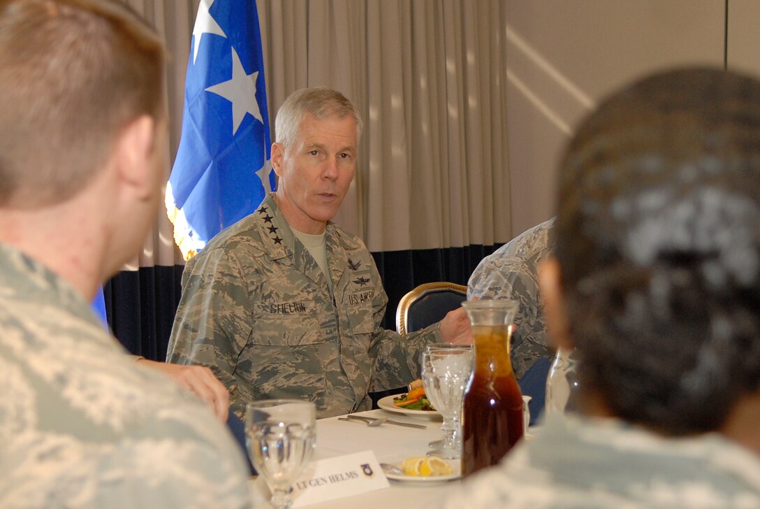 VANDENBERG AIR FORCE BASE, Calif. - Gen. William Shelton, the Air Force Space Command commander, talks to the men and women of the 14th Air Force and 30th Space Wing during an organized lunch here Wednesday, Feb. 2, 2011. General Shelton addressed Vandenberg for the first time at a commander’s call here after taking command of AFSPC on Jan. 5. (U.S. Air Force photo/Senior Airman Andrew Satran) 