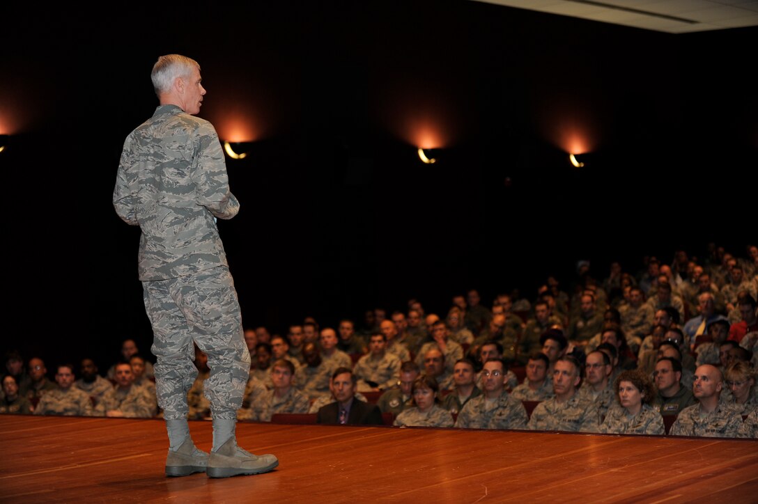 VANDENBERG AIR FORCE BASE, Calif. - Gen. William Shelton, the Air Force Space Command commander, held a commander's call at the theater here Feb. 2. The commander's call was General Shelton's first address to Vandenberg after taking command of AFPSC Jan. 5. (U.S. Air Force photo/Airman 1st Class Lael Huss)