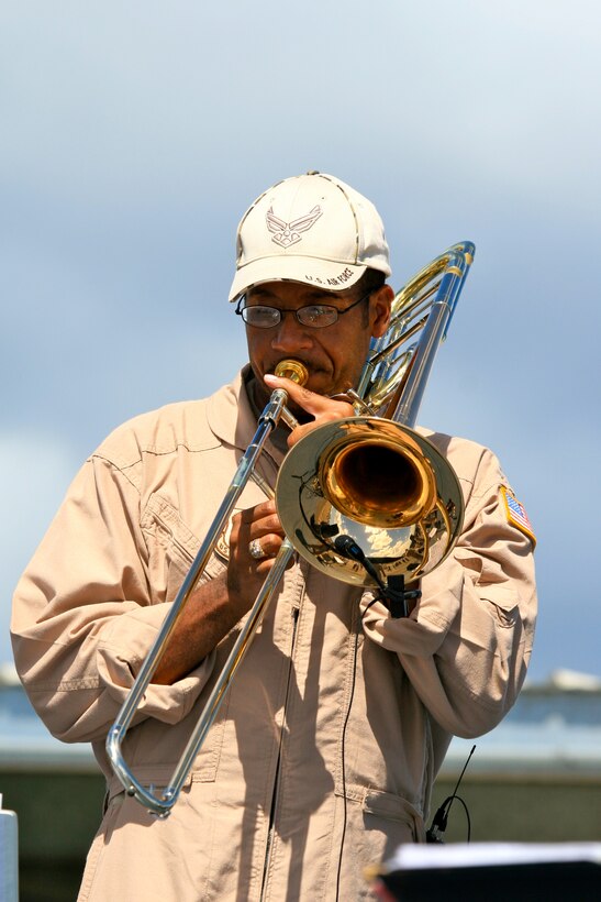 Hickam AFB / 20 Sep 2009 - TSgt Michael Hornbuckle performs with Hana Hou at the Hickam Open House.  (US Air Force Photo/ TSgt Cohen Young)