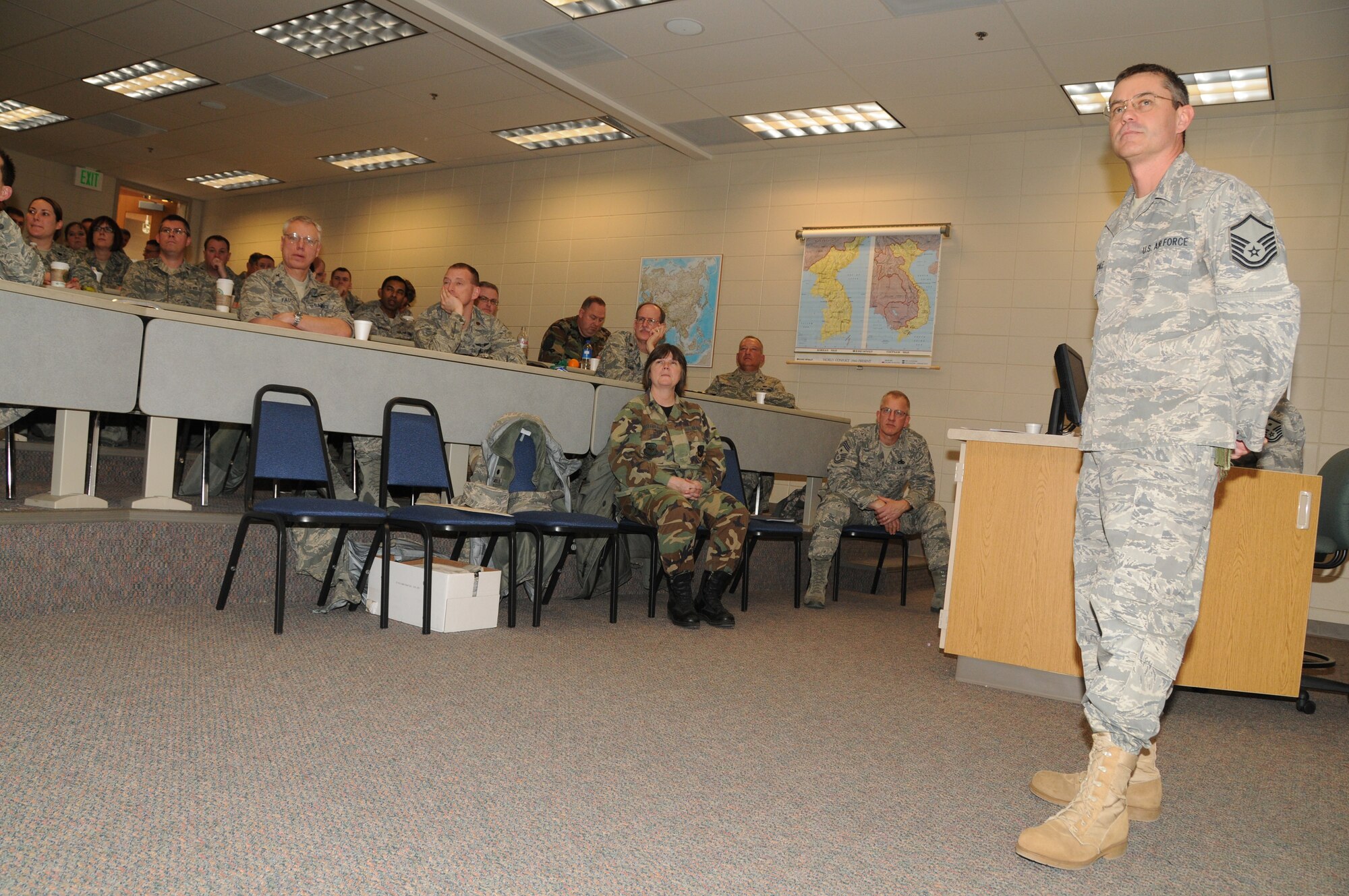 Master Sergeant Mark Soule of 185th Air Refueling Wing, Sioux City, Iowa (ARW) Equal Opportunity Office, instructs members of the 185th ARW in at Western Iowa Tech Community College in Sioux City, Iowa.  Airmen from the 185th ARW are participating in a series of briefings during the unit training assembly weekend.
USAF Photo MSgt Vincent De Groot
