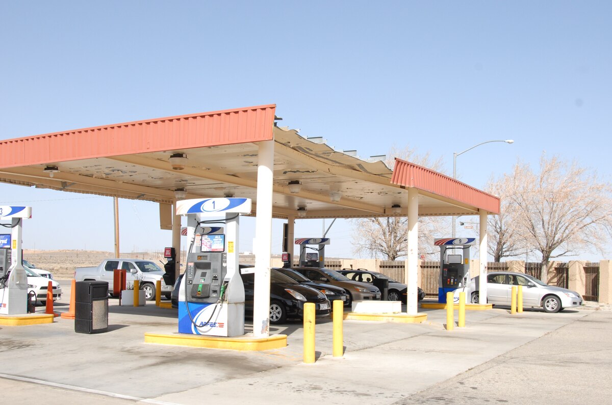 AAFES gas station to get new canopy > Edwards Air Force Base > News