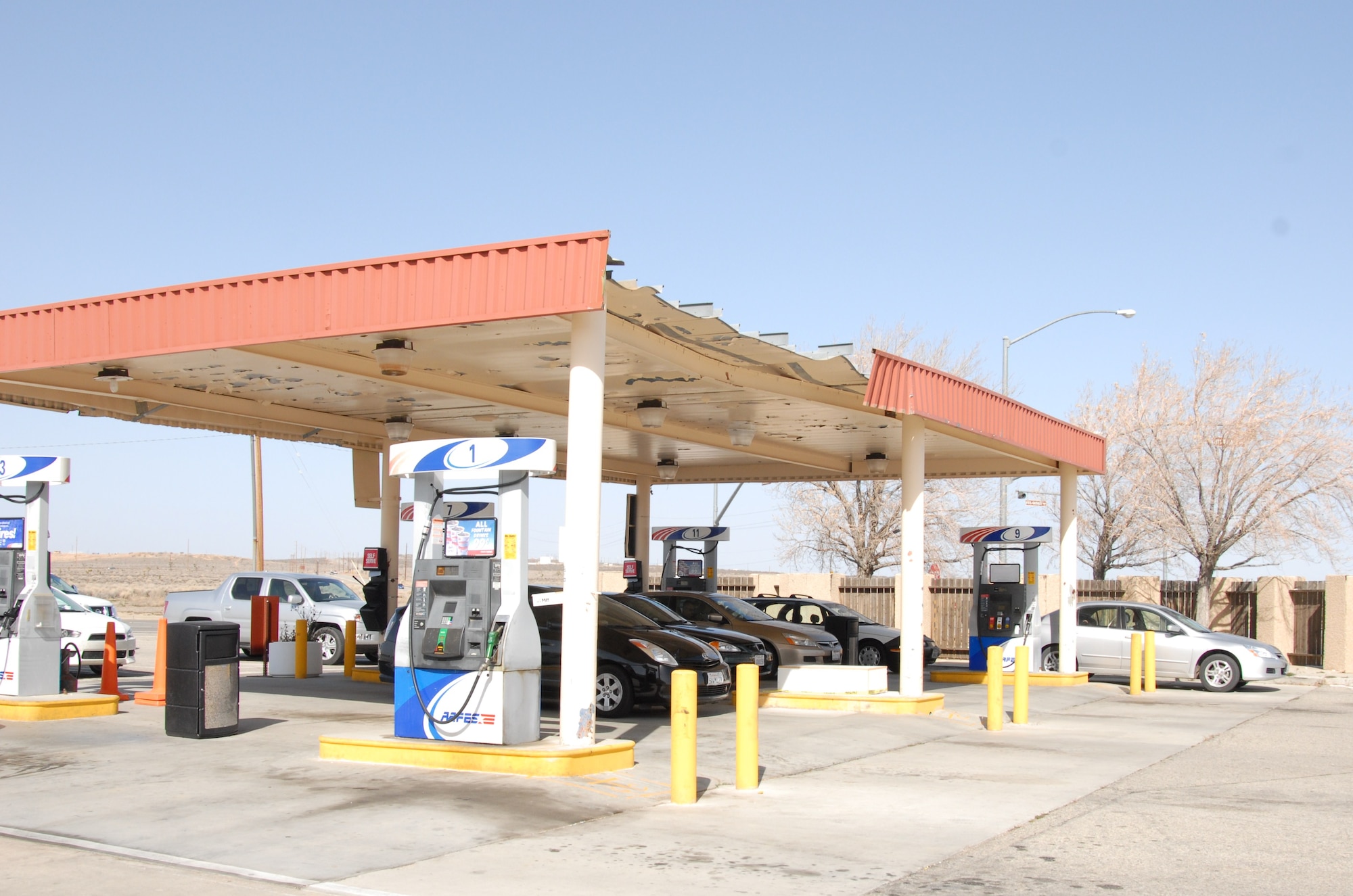 Edwards’ Army and Air Force Exchange Service gas station is scheduled to get a new fabric canopy beginning Feb. 16. Installation of the new canopy is scheduled to be completed by Mar. 11. (Air Force photo by Kenji Thuloweit)