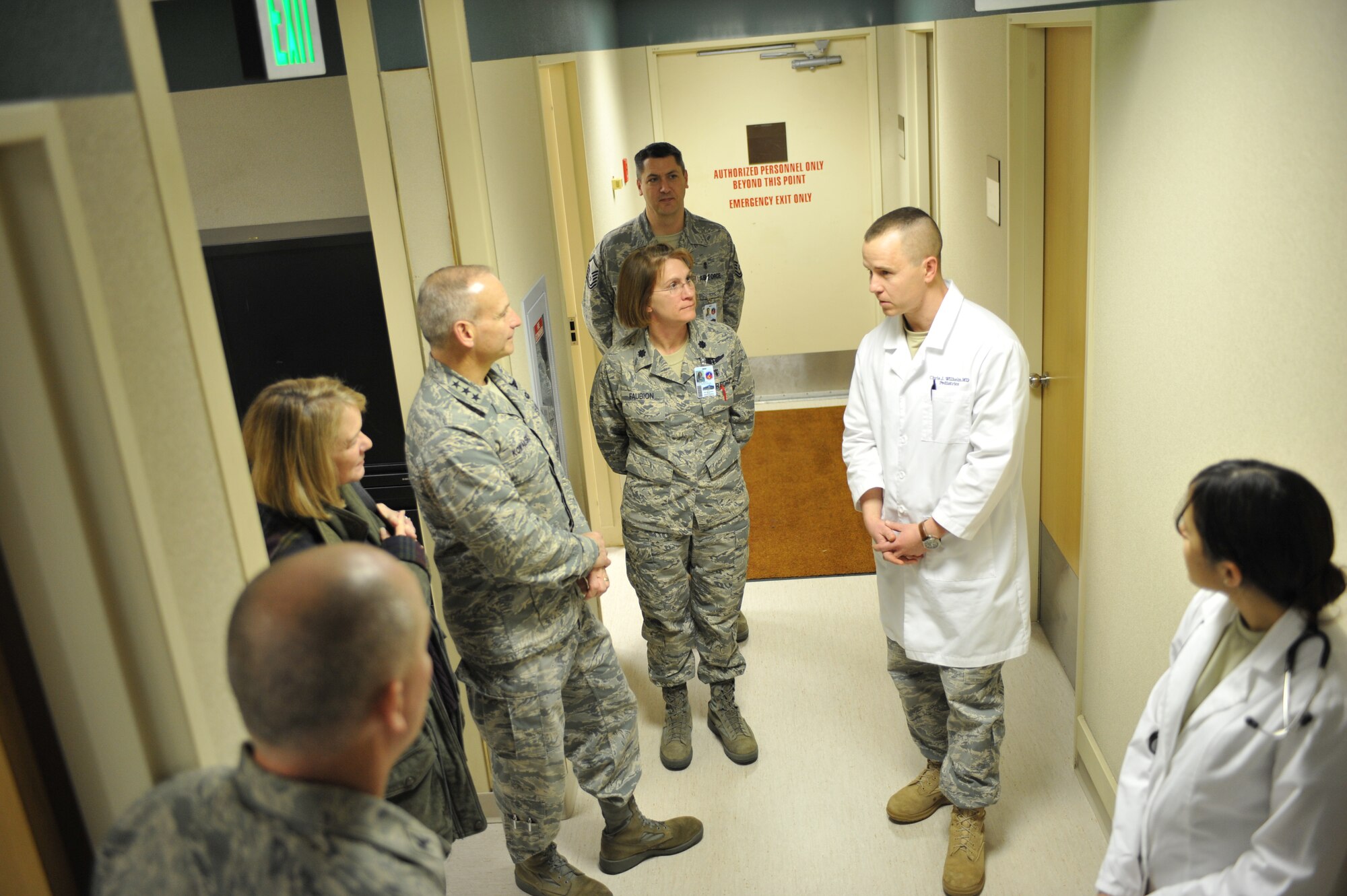 MINOT AIR FORCE BASE, N.D. -- Lt. Gen.  Jim Kowalski, Air Force Global Strike Command commander, and Mrs. Julie Kowalski, talk with Dr. (Maj.) Christopher Wilhelm, 5th Medical Operations Squadron pediatrician, during their visit here, Feb. 7.  General Kowalski and his wife visited Team Minot as part of a tour of Global Strike Command installations.  (U.S. Air Force photo/Staff Sgt. 
Keith Ballard)
