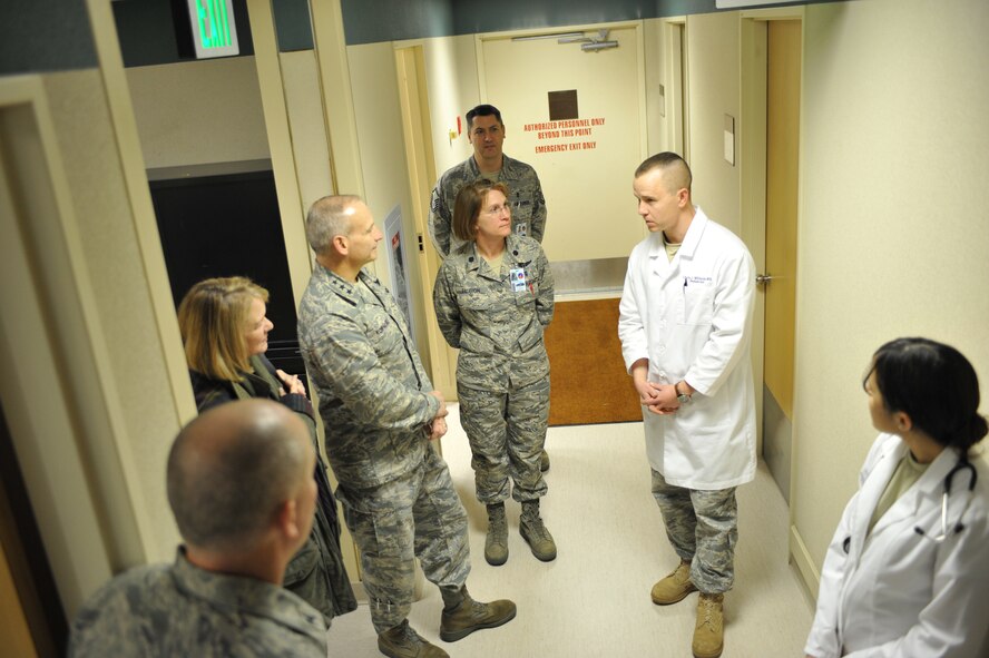 MINOT AIR FORCE BASE, N.D. -- Lt. Gen.  Jim Kowalski, Air Force Global Strike Command commander, and Mrs. Julie Kowalski, talk with Dr. (Maj.) Christopher Wilhelm, 5th Medical Operations Squadron pediatrician, during their visit here, Feb. 7.  General Kowalski and his wife visited Team Minot as part of a tour of Global Strike Command installations.  (U.S. Air Force photo/Staff Sgt. 
Keith Ballard)
