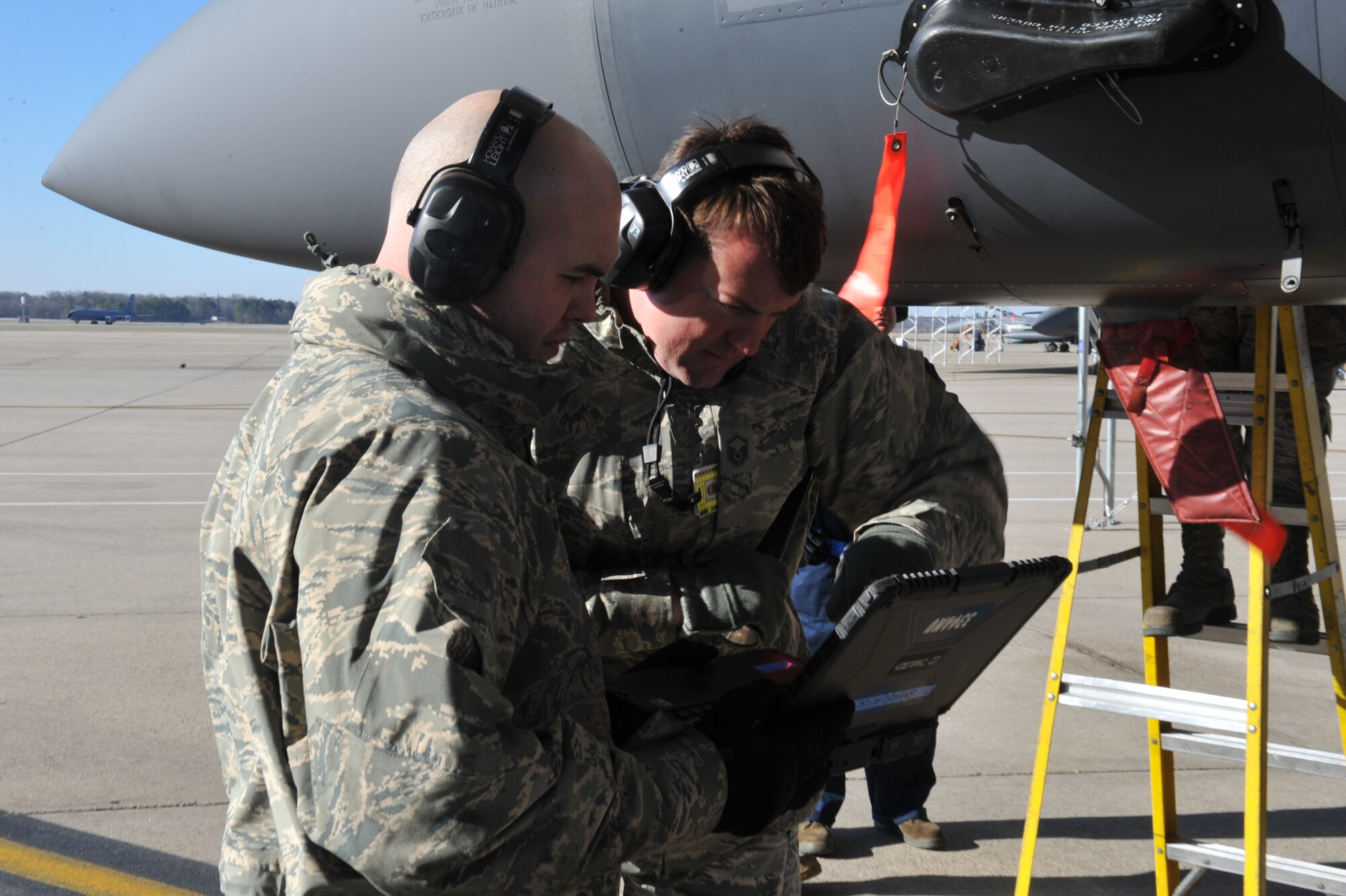 SEYMOUR JOHNSON AIR FORCE BASE, N.C. – Master Sgt. Michael Gregory inspects the right wing of an F-15 Strike Eagle jet here during the Logistics Compliance Assessment Program inspection, Feb. 9, 2011. While here LCAP team focuses on maintenance, logistic and wing programs that support both. Sergeant Gregory is a Logistics Compliance Assessment Team augmentee. (U.S. Air Force photo/Senior Airman Whitney Lambert) (RELEASED)