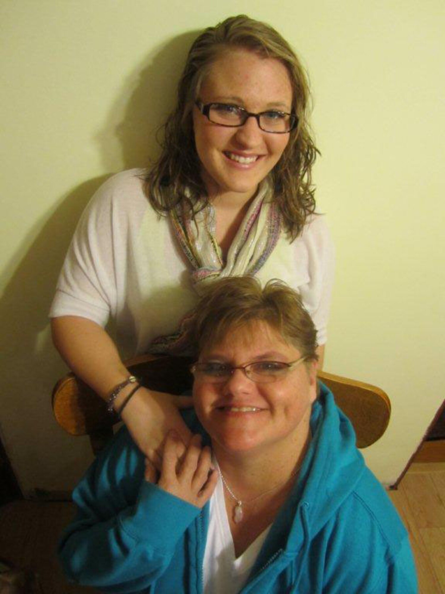 Ashlee Masone (top), poses with her mother, Julie. Ashlee, a SCEP employee in the C2ISR Directorate, recently donated a kidney to save her mother’s life. (Courtesy photo)