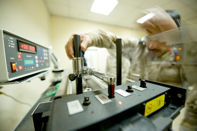 Iraqi airmen train on a torque wrench calibration system Feb. 2, 2011, at New Al-Muthana Air Base, Iraq. (U.S. Air Force photo/Staff Sgt. Levi Riendeau)