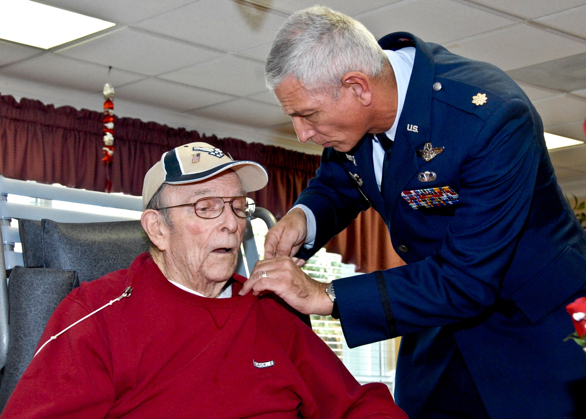 Eglin Airmen visit vets, give valentines > Eglin Air Force Base > News