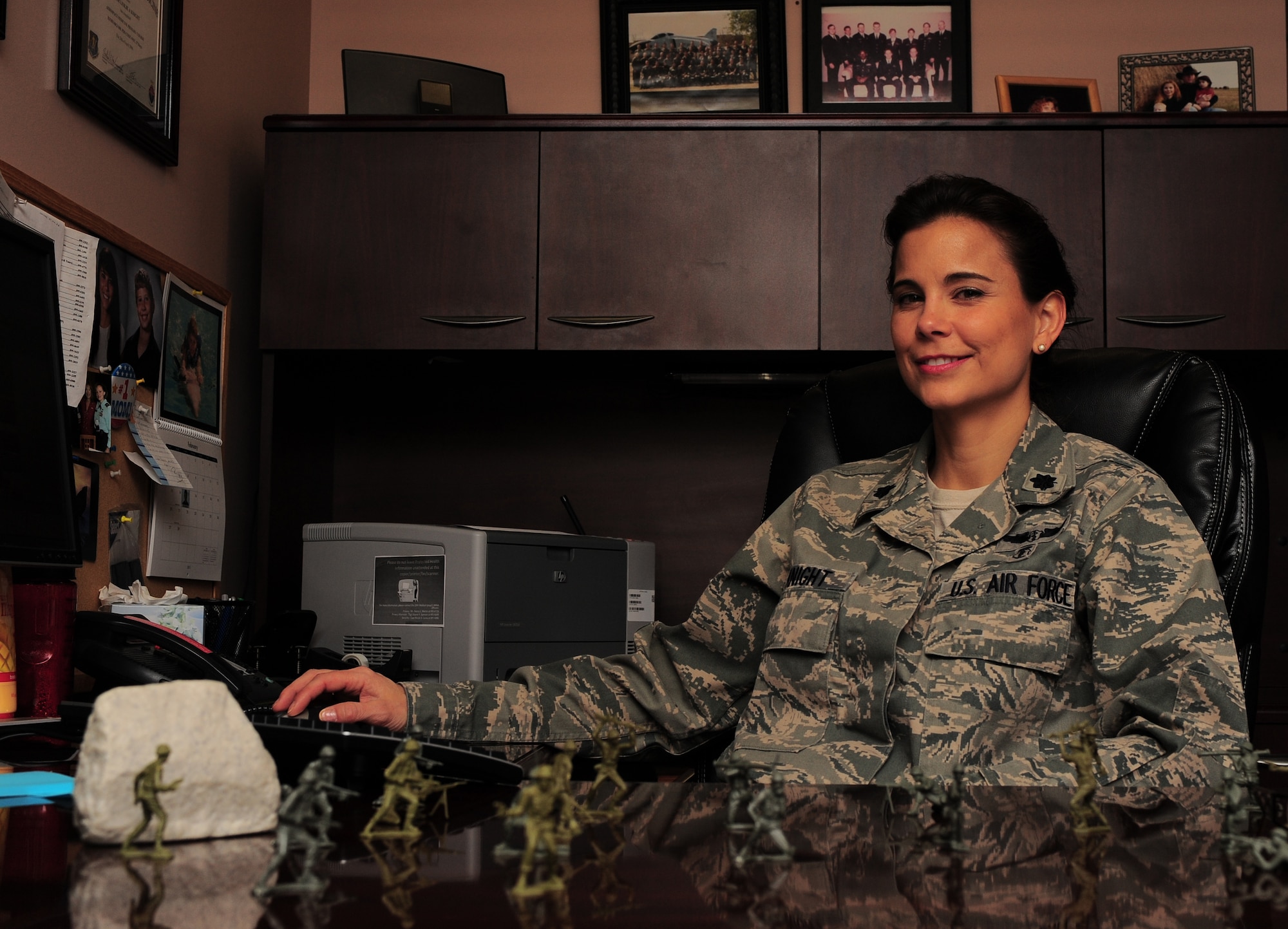 SHAW AIR FORCE BASE, S.C. -- Leuitenant Col. Leslie Knight, 20th Medical Group deputy commander, sits at her desk Feb. 16, 2011.The doctor earned the Military Health System Building Stronger Female Physician Leaders award as well as a Bronze Star for outstanding leadership on her previous deployment. (U.S. Air Force photo/ Airman 1st Class Daniel Phelps)