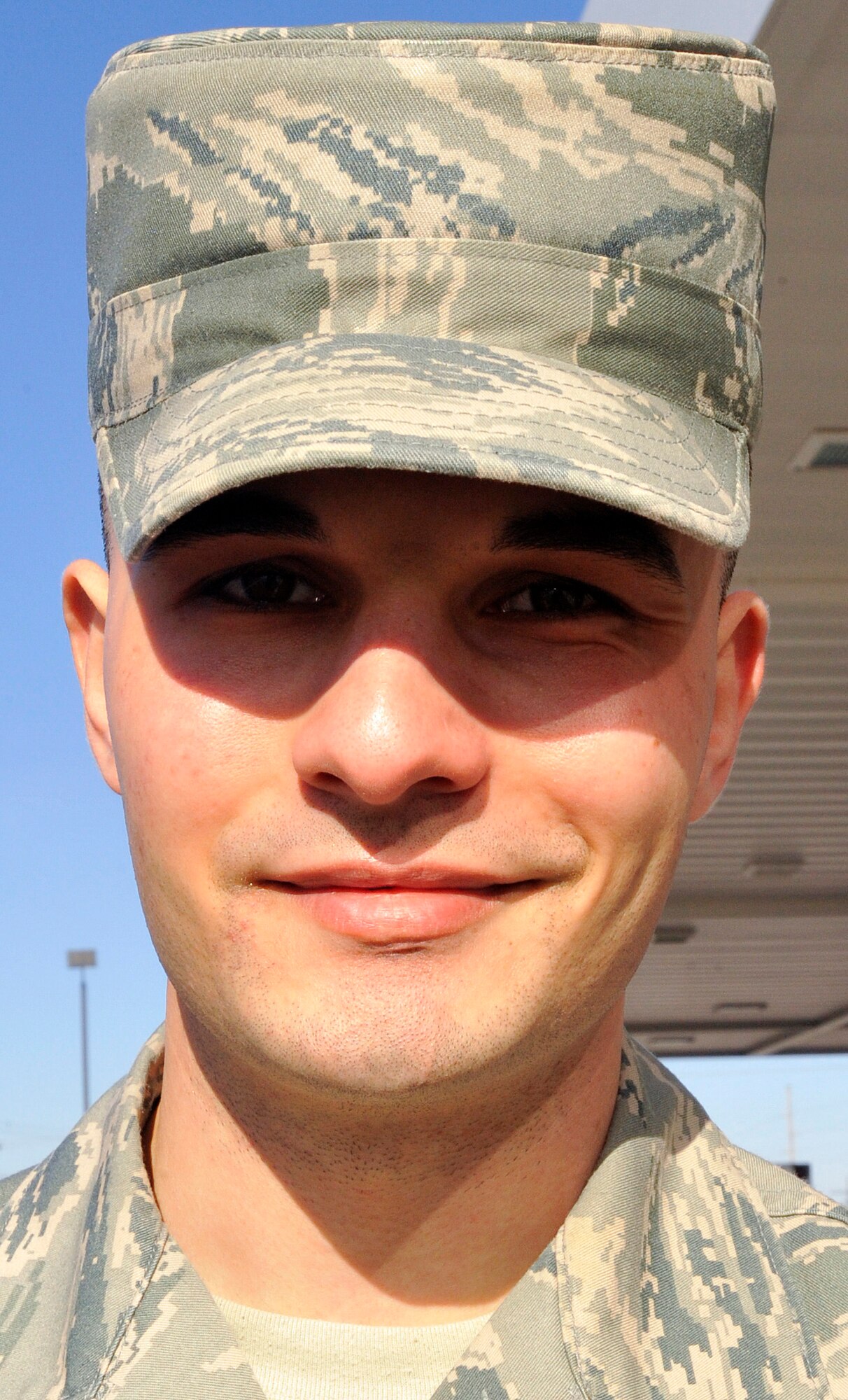 “I like to mix it up between circuit training and total-body workouts. Staying fit is a lifelong concept for me, and I hope to influence my children to do the same.”
– Staff Sgt. Alexandru Stoica, 436th Force Support Squadron services journeyman

