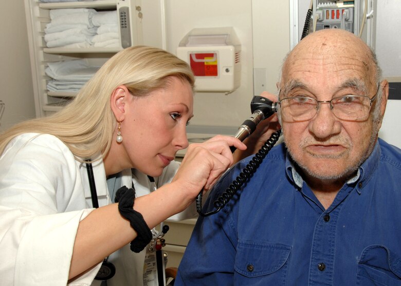 urgent care lackland afb