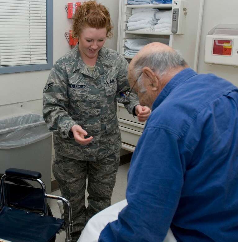 urgent care lackland afb