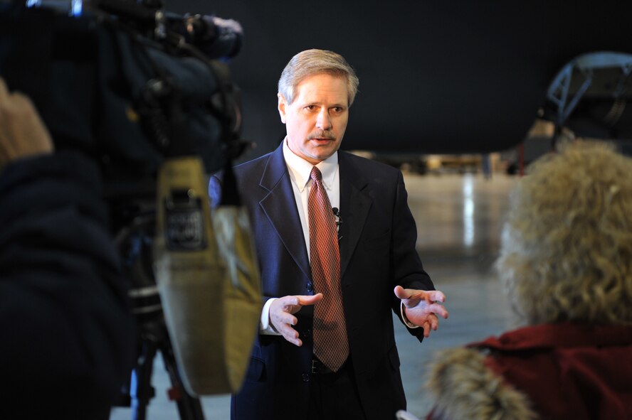 MINOT AIR FORCE BASE, N.D. -- Sen. John Hoeven, R-N.D., speaks to members of the media about issues affecting both wings during his visit, here Feb. 11.  This was his first visit since being elected to the Senate to discuss topics concerning Team Minot, including military construction and the Strategic Arms Reduction Treaty. (U.S. Air Force photo/Staff Sgt. Keith Ballard)