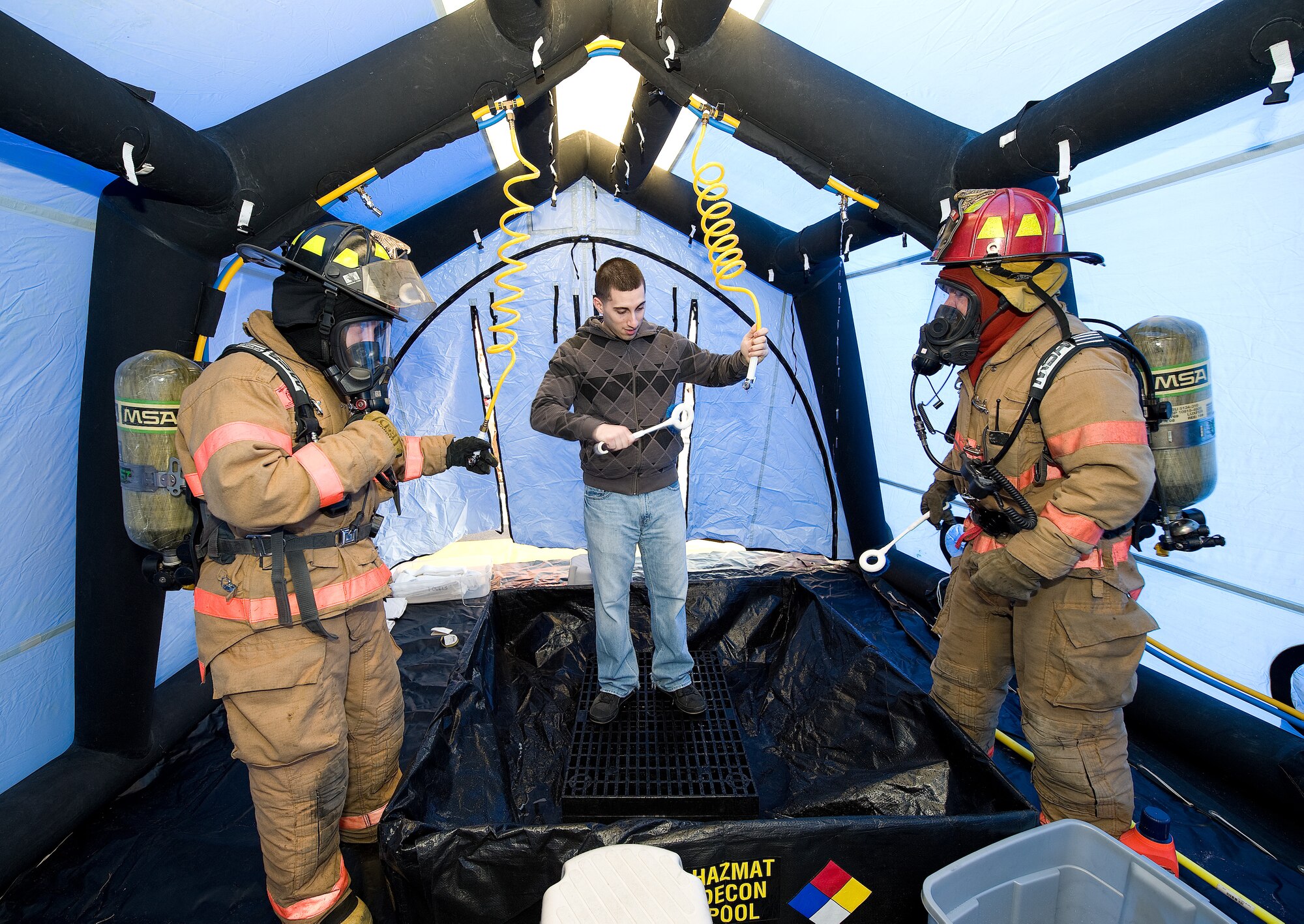 17 Feb 2011  USAF Photo by Jason Minto.  
MARE at base X
 (U.S. Air Force photo by Jason Minto/Unreleased)