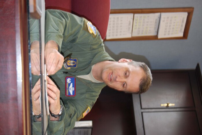 Col. Randy Ogden, 916th Air Refueling Wing commander, makes his pledge to the Air Force Assistance Fund. (USAF photo by Ms. Donna Lea, 916 ARW/PA)