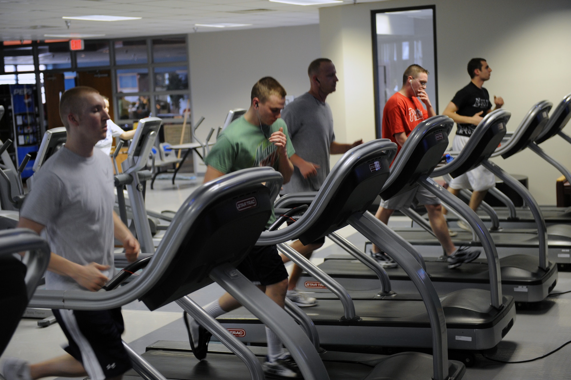 WHITEMAN AIR FORCE BASE, Mo. -- Members of the 509th Operations Support Squadron, use the new fitness center annex at the Community Activity Center for unit physical training.
(U.S. Air Force photo by Staff Sgt. Jason Huddleston) (Released)
