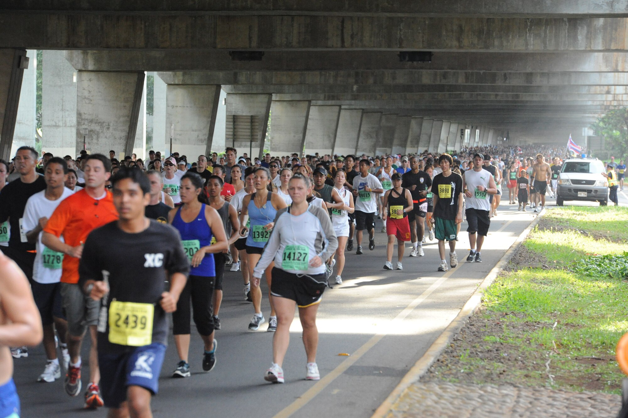 15th Wing runners participate in Great Aloha run > 15th Wing > Article