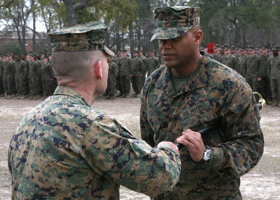 Combat Logistics Battalion Six Welcomes New Sergeant Major 2nd Marine Logistics Group News