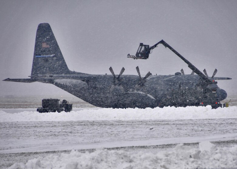 Niagara Falls Winter Niagara Falls Air Reserve Station Article